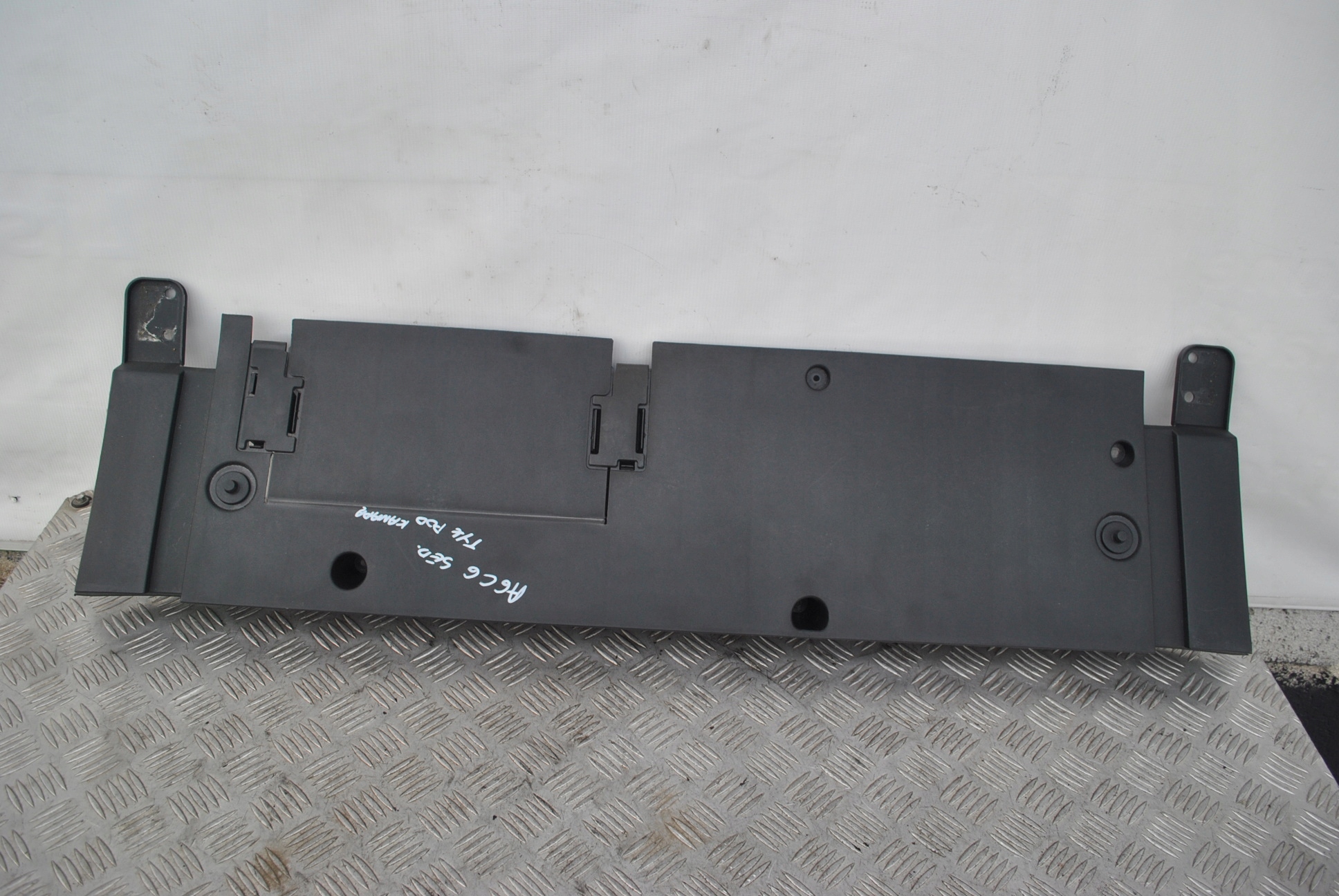 AUDI A6 C6 SEDAN OSŁONA PROGU BAGAŻNIKA 4F5863373