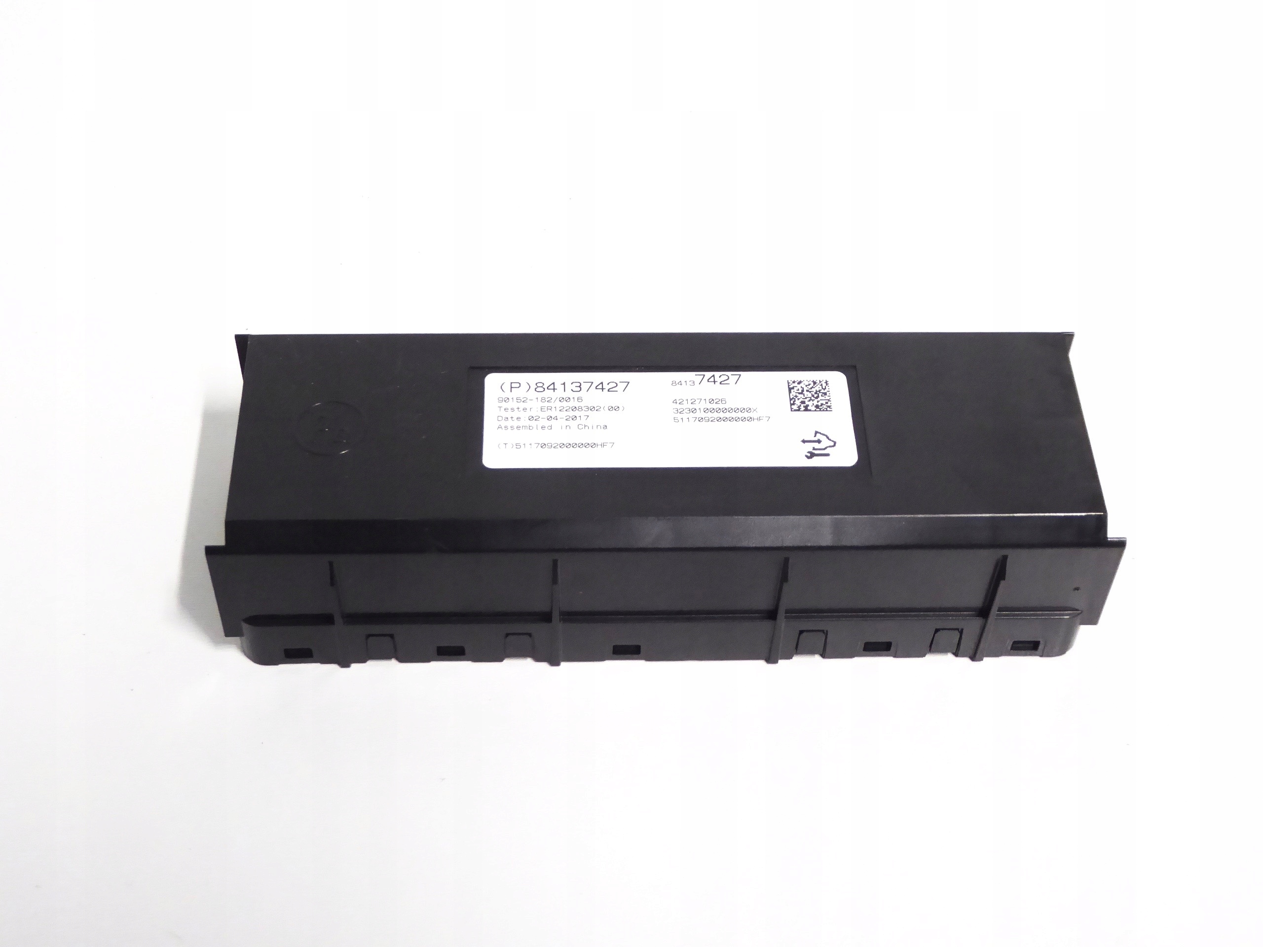 84137427 - МОДУЛЬ ВЕНТИЛЯТОРА OPEL INSIGNIA B