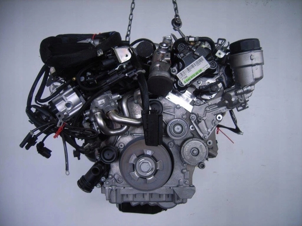 SILNIK MERCEDES GL 350 3.0 CDI 642 822