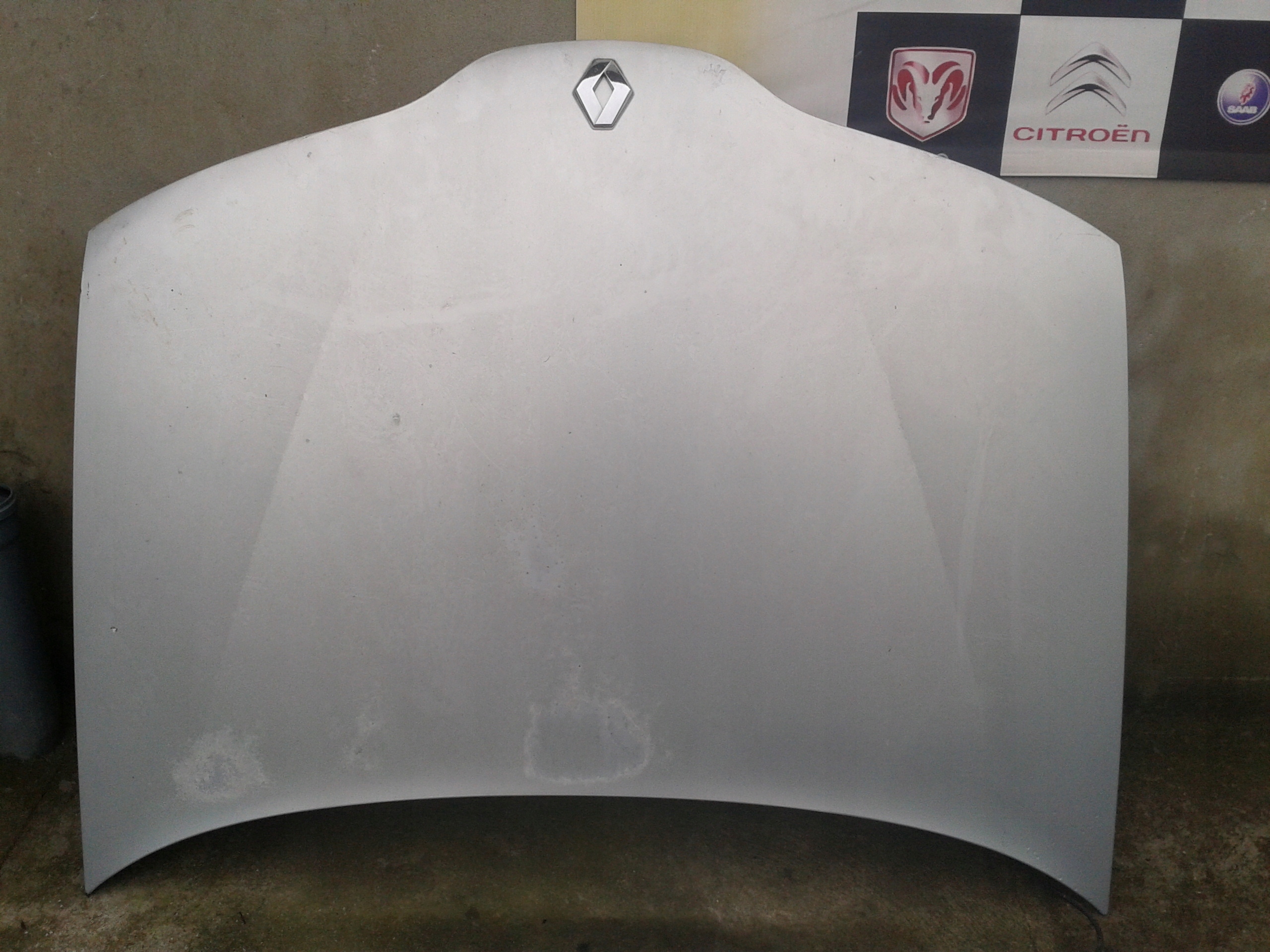 КАПОТ RENAULT LAGUNA 2