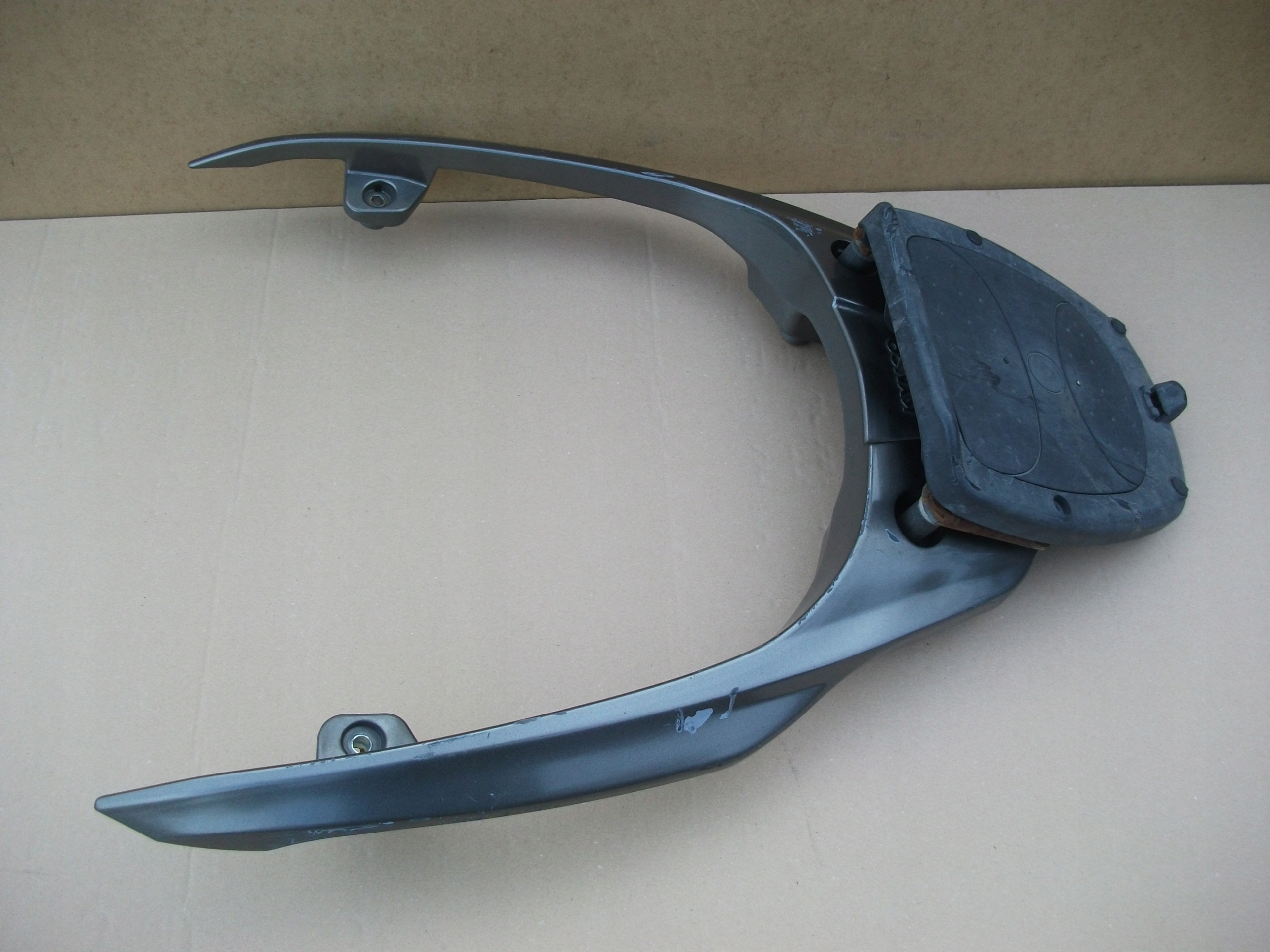 KYMCO DINK STREET 125 СТІЙКА ПІД БАГАЖНИК РУЧКА