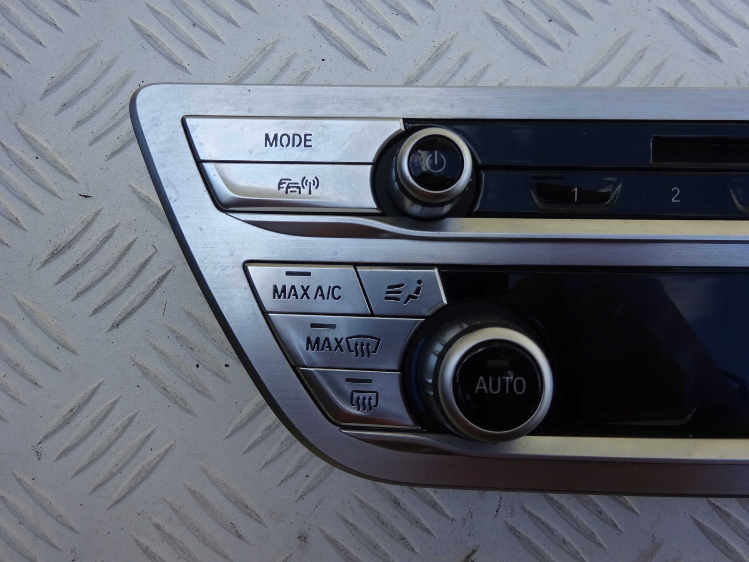 BMW G11 G12 UNITE COMMANDE CLIMA RADIA 9392526