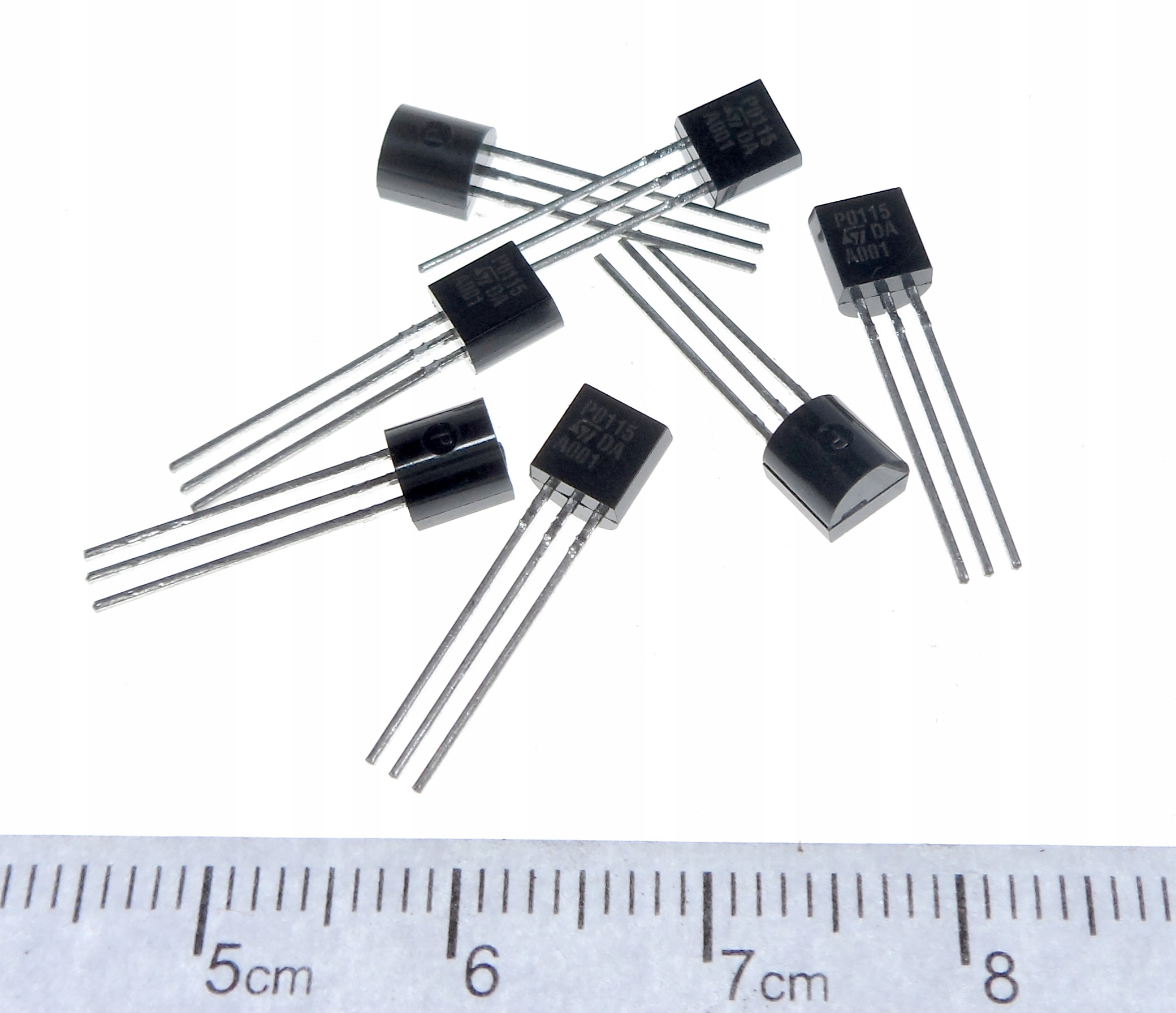 |STcs| P0115D tyrystor sensitive gate