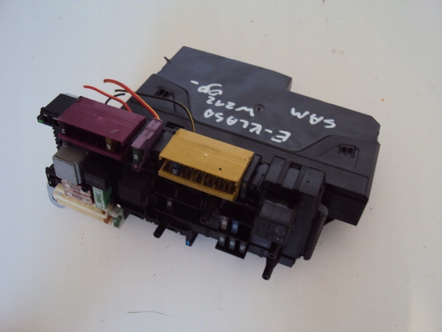 MODUŁ SAM TYŁ MERCEDES SLK R172 1729060205 Producent części Mercedes-Benz OE