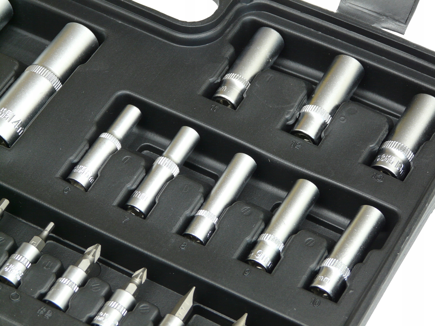 A2762d734925a70a746703f432ed