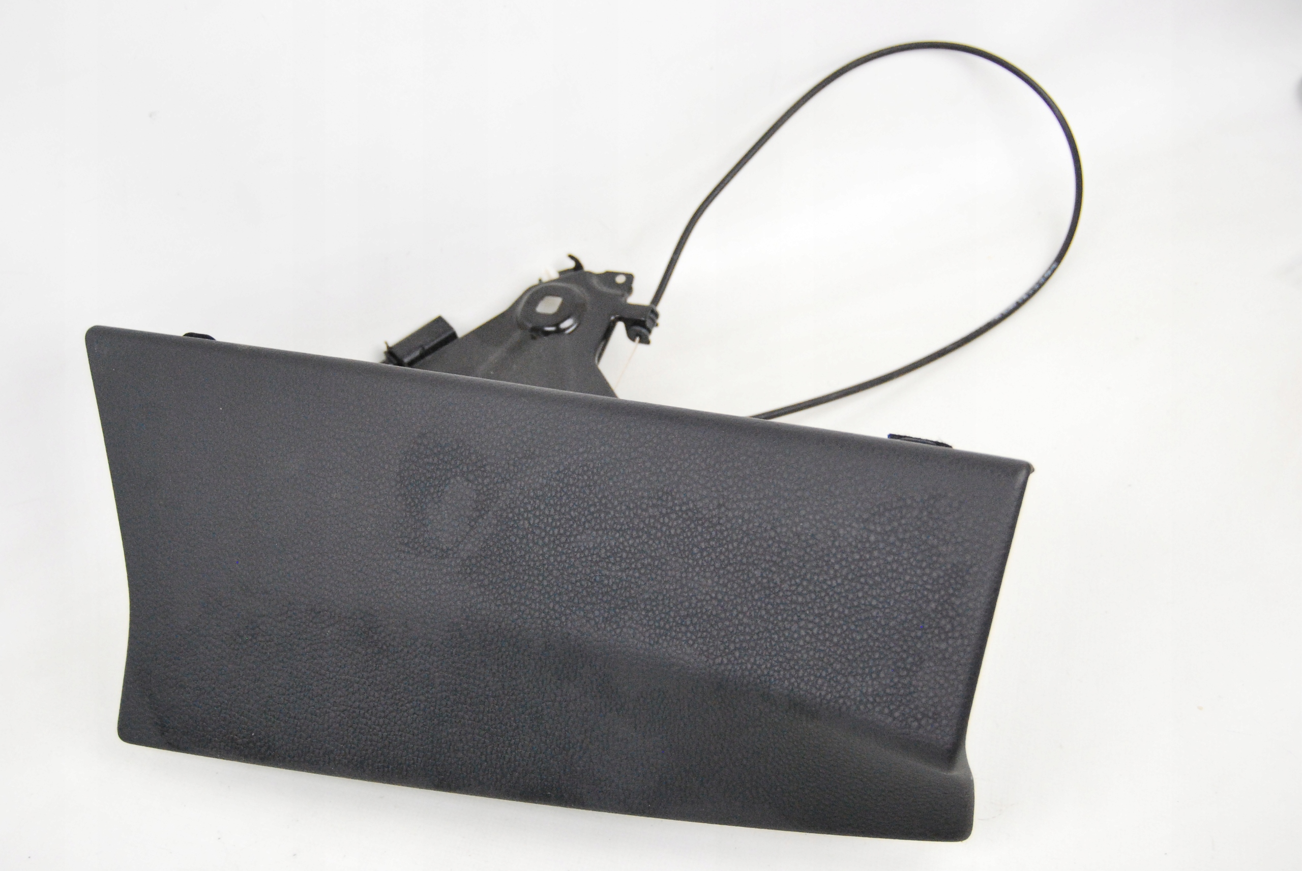 Крышка заглушка крыши левая VW Eos 1q0868851d