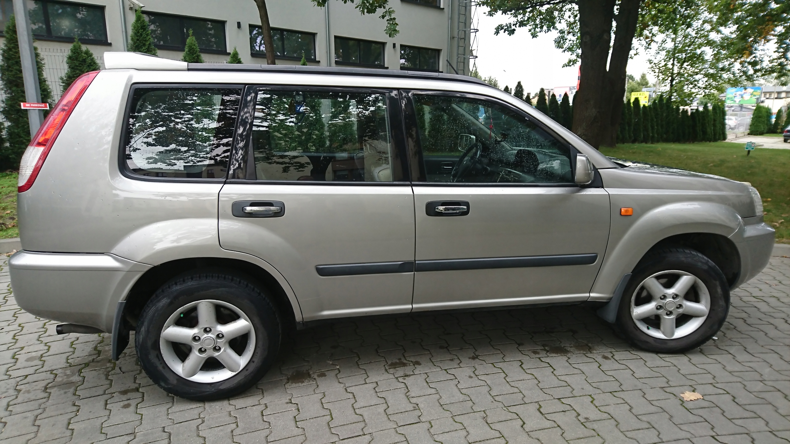 насос ABS nissan X-TRAIL T30 2002r.