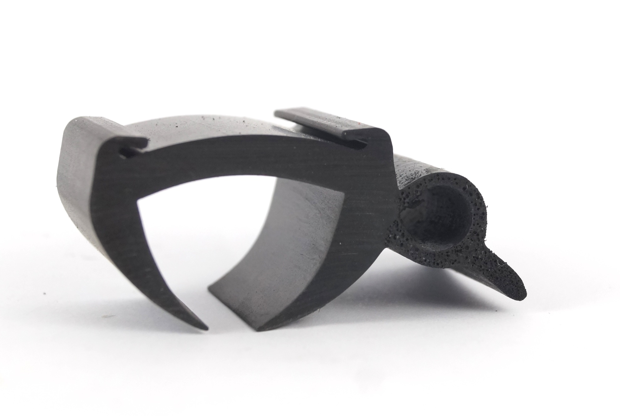 Uszczelka okna uchylnego przyczepa NIEWIADÓW długość 4.5 mb. Numer katalogowy części NIEWIADÓW