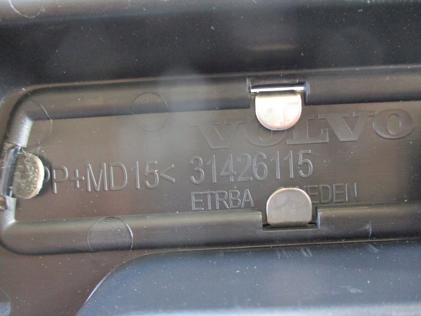 cap cover for rear panel VOLVO V90 31426115