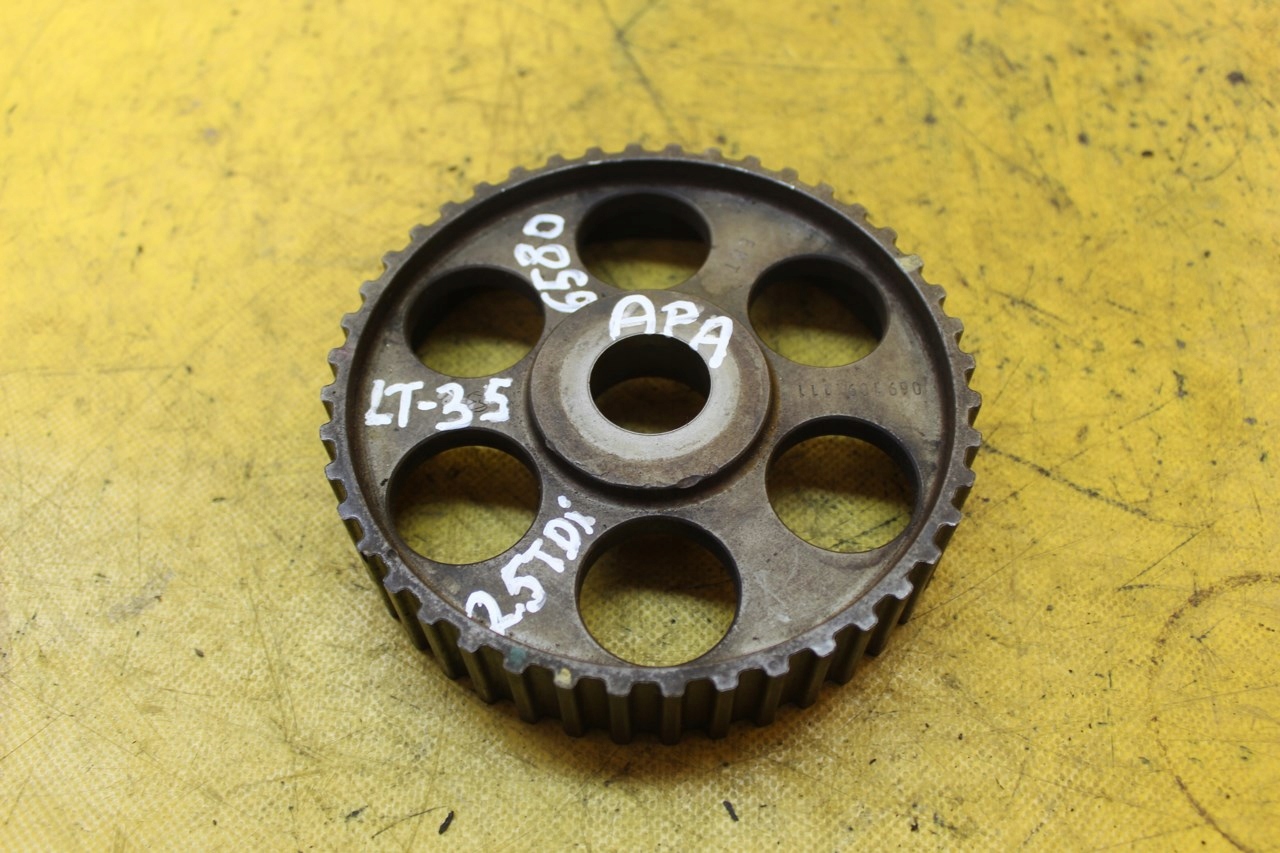 KOŁO ZĘBATE ROZRZĄDU VW LT-35 2.5 TDI 069109111