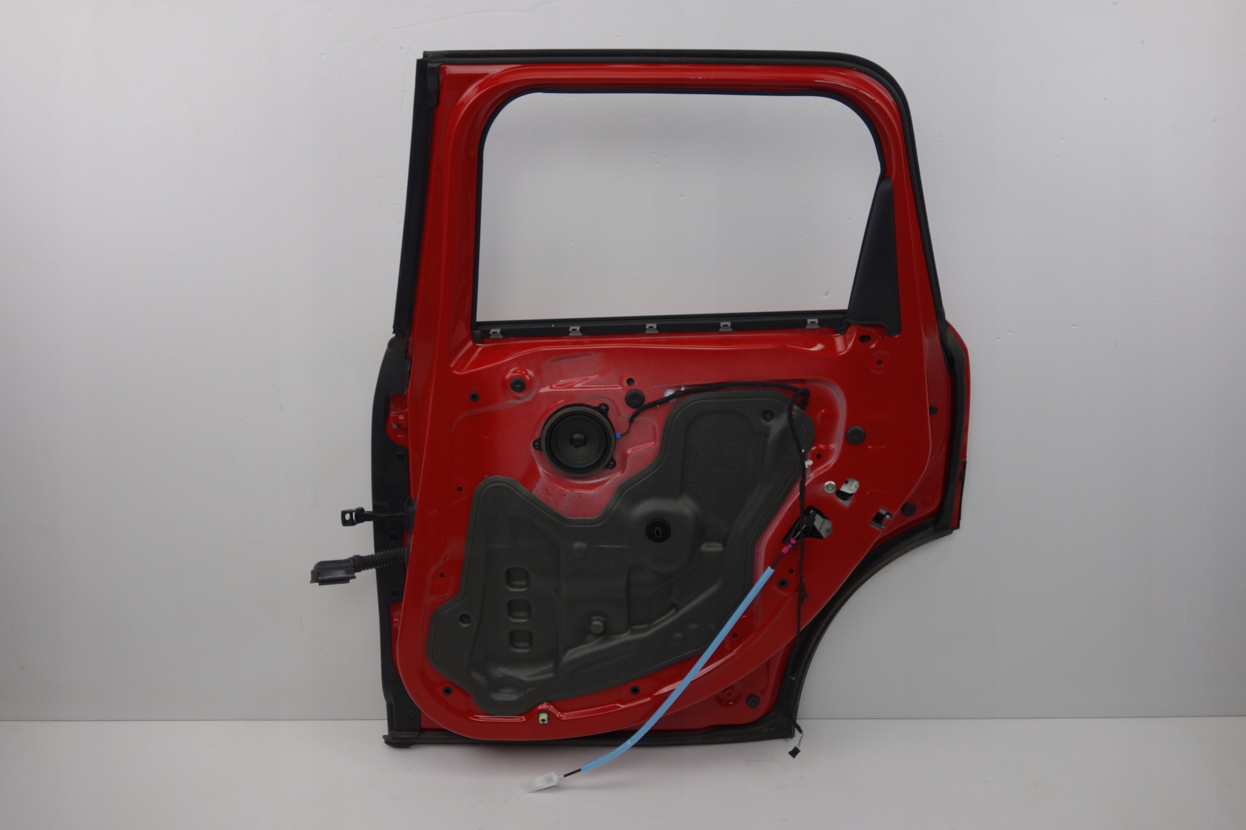 DRZWI PRAWE TYLNE MINI F60 CHILI RED 851 Producent części Mini OE