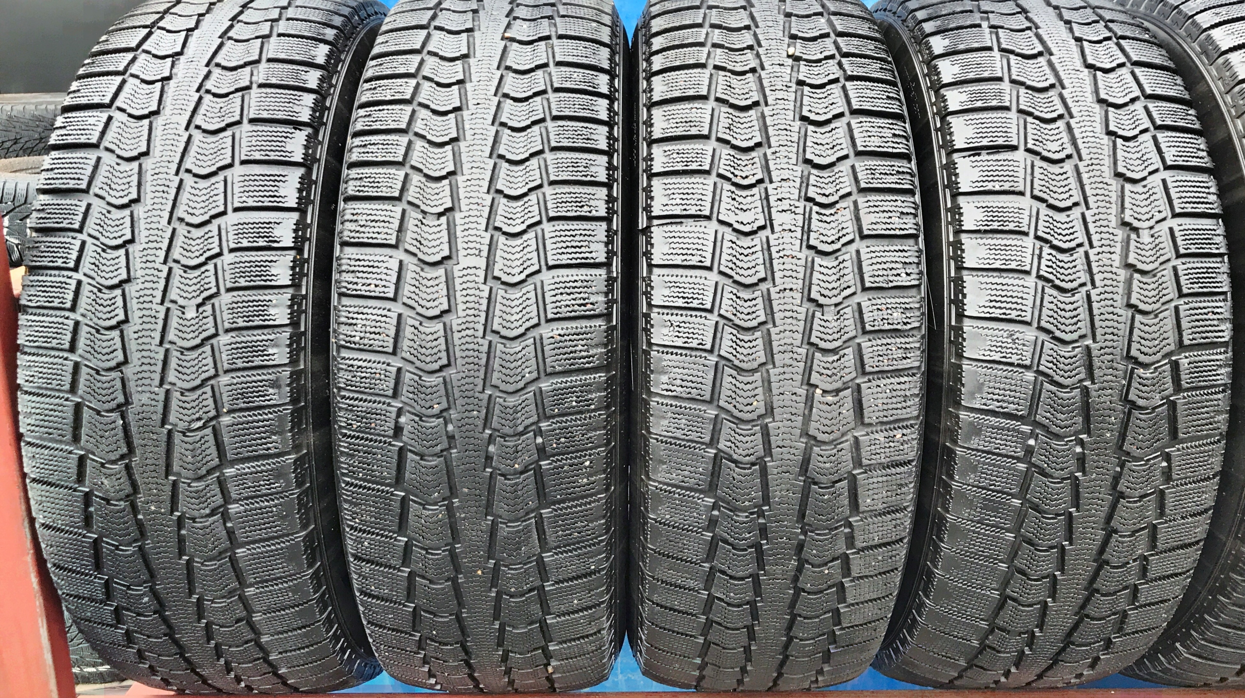 4x 215/65R16 PIRELLI ICECONTROL WINTER 102T \IM