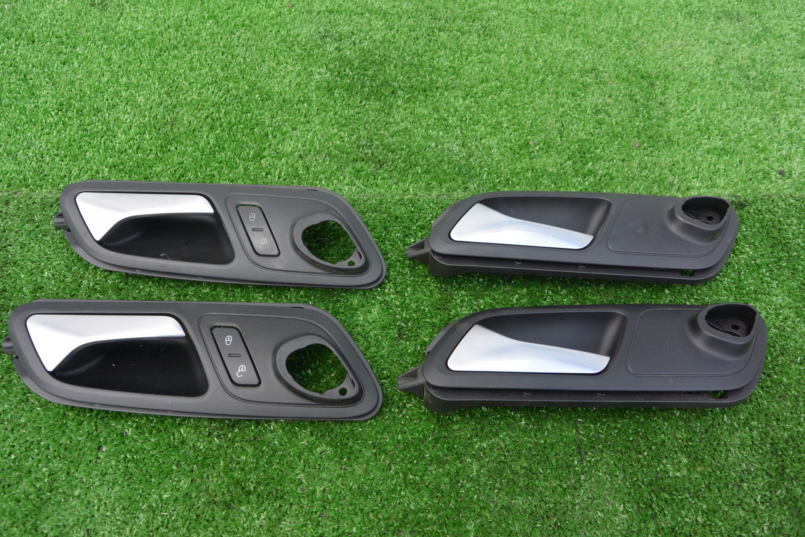 KLAMKA DRZWI WEWNĘTRZNA PRZÓD L / P VW PASSAT CC