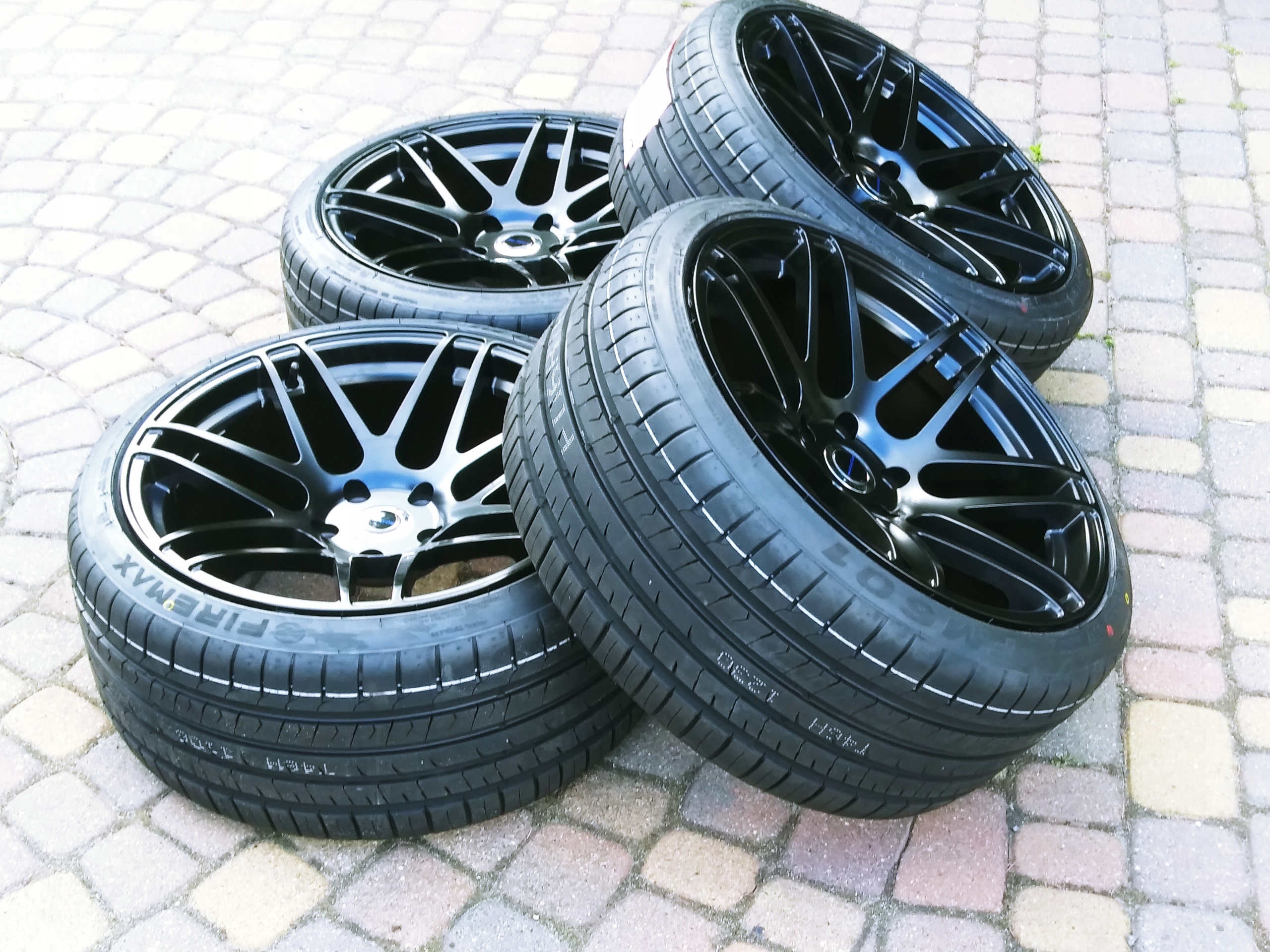 KOŁA WKLĘSŁE 19'' Haxer Ssa04 BMW F10 F11 Szerokość opony 245 mm