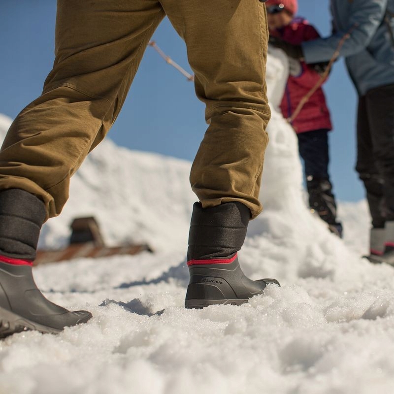 ZIMOWE NIEPRZEMAKALNE CIEPŁE ŚNIEGOWCE - QUECHUA Długość wkładki 29 cm