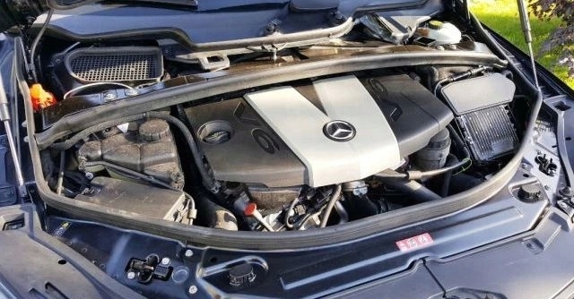 SILNIK MERCEDES X-KLASA 3.0 CDI 642 889