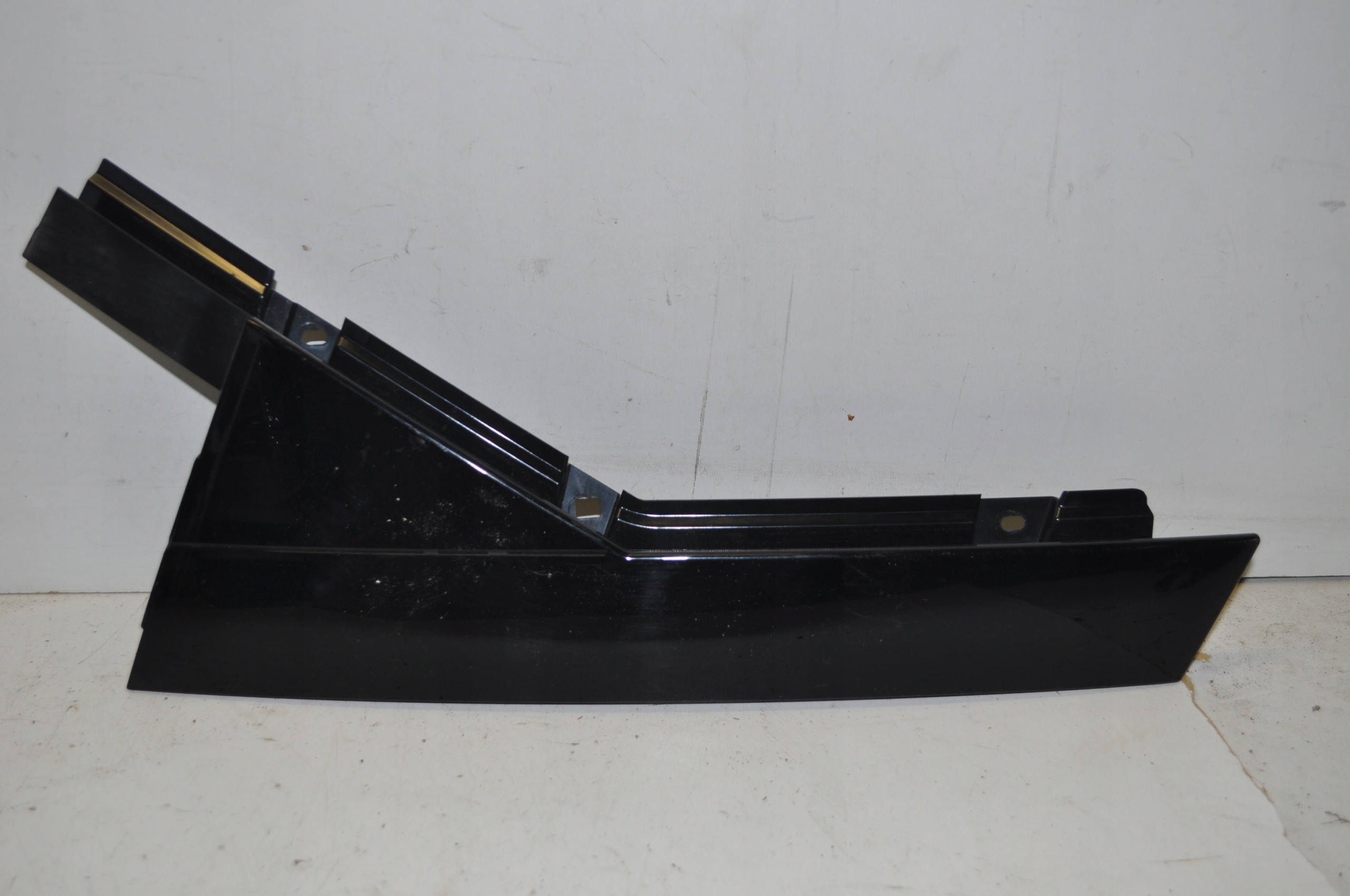 VOLVO V90 LISTWA PIONOWA LEWA TYŁ TYLNA 31378627