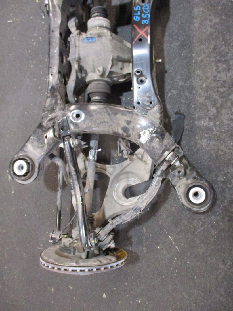 Zawieszenie MERCEDES GLS 18R 3,5CDI TYLNE Typ samochodu Samochody osobowe