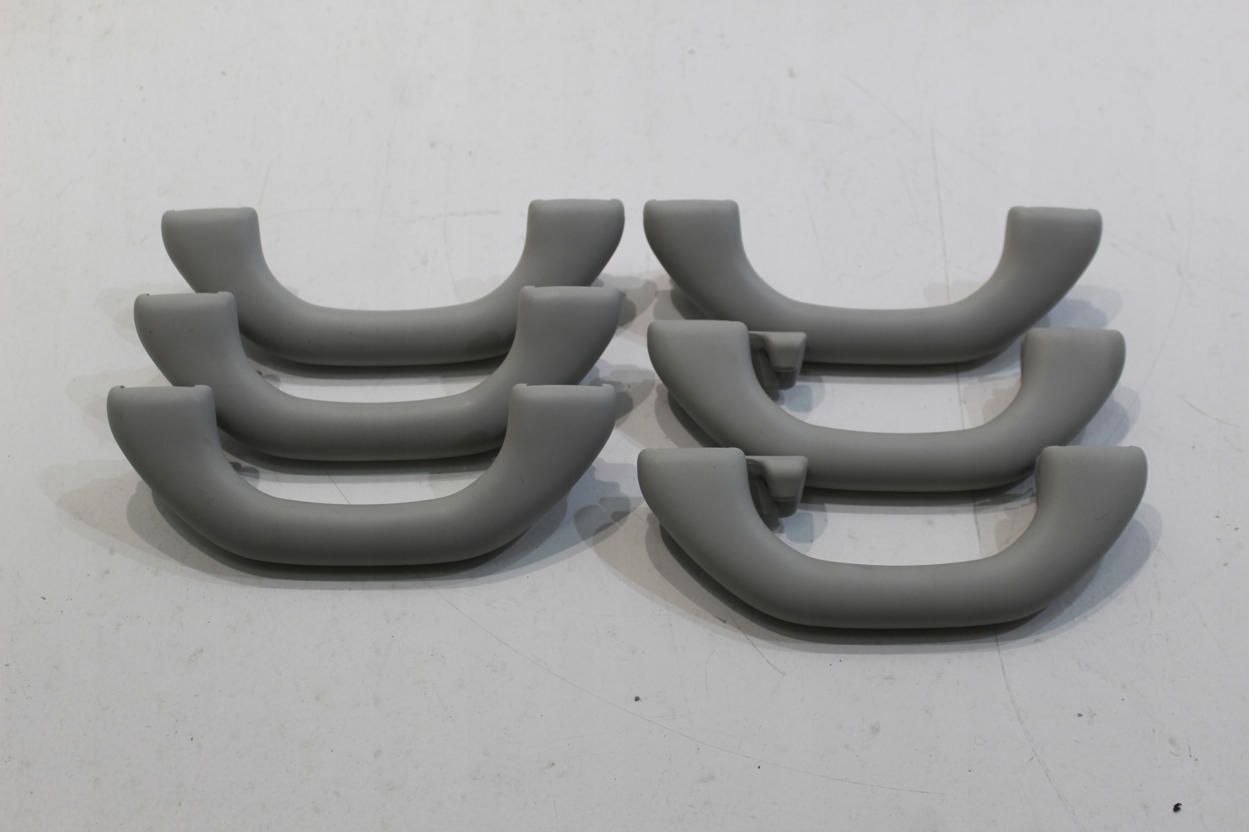 6N0857607AD - VW SHARAN 7N 17R РУЧКИ ПОТОЛКА 1K0857607M