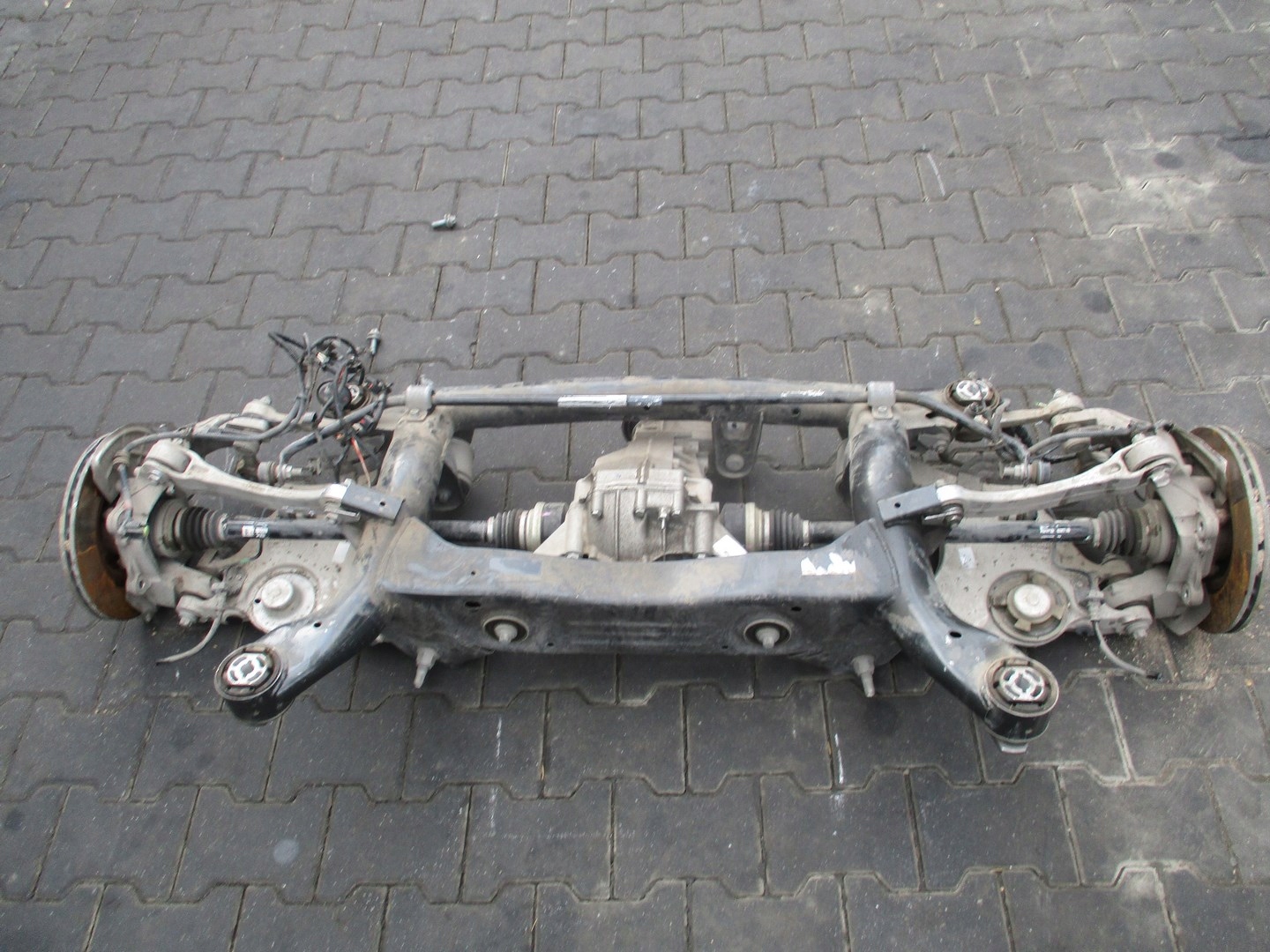 Zawieszenie ALFA ROMEO GIULIA 16R 4X4 2,2M-JET