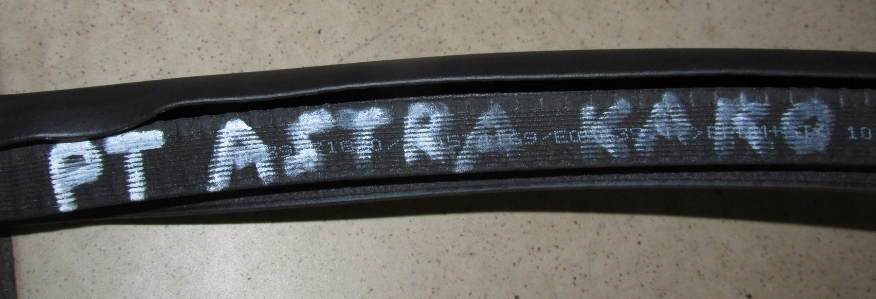 OPEL ASTRA K V USZCZELKA DRZWI TYL KAROSERYJNA L P Typ samochodu Samochody osobowe