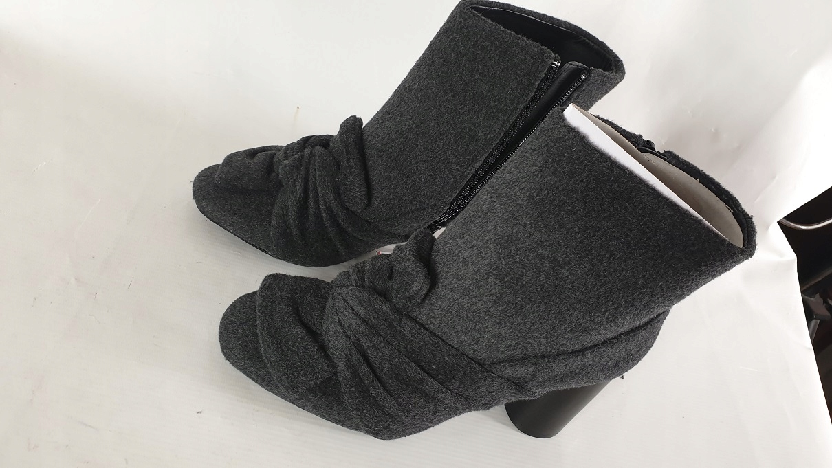 ZARA BOTKI damskie ORYGINALNE ROZMIAR 39 Rozmiar 39