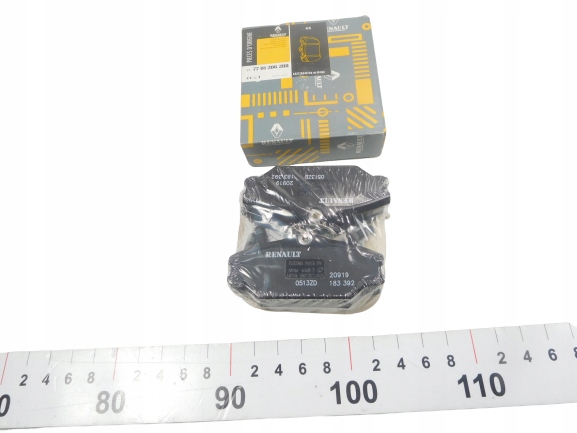 7701 206 - ПЕРЕДНИЕ ТОРМОЗНЫЕ КОЛОДКИ RENAULT LAGUNA И MEGANE