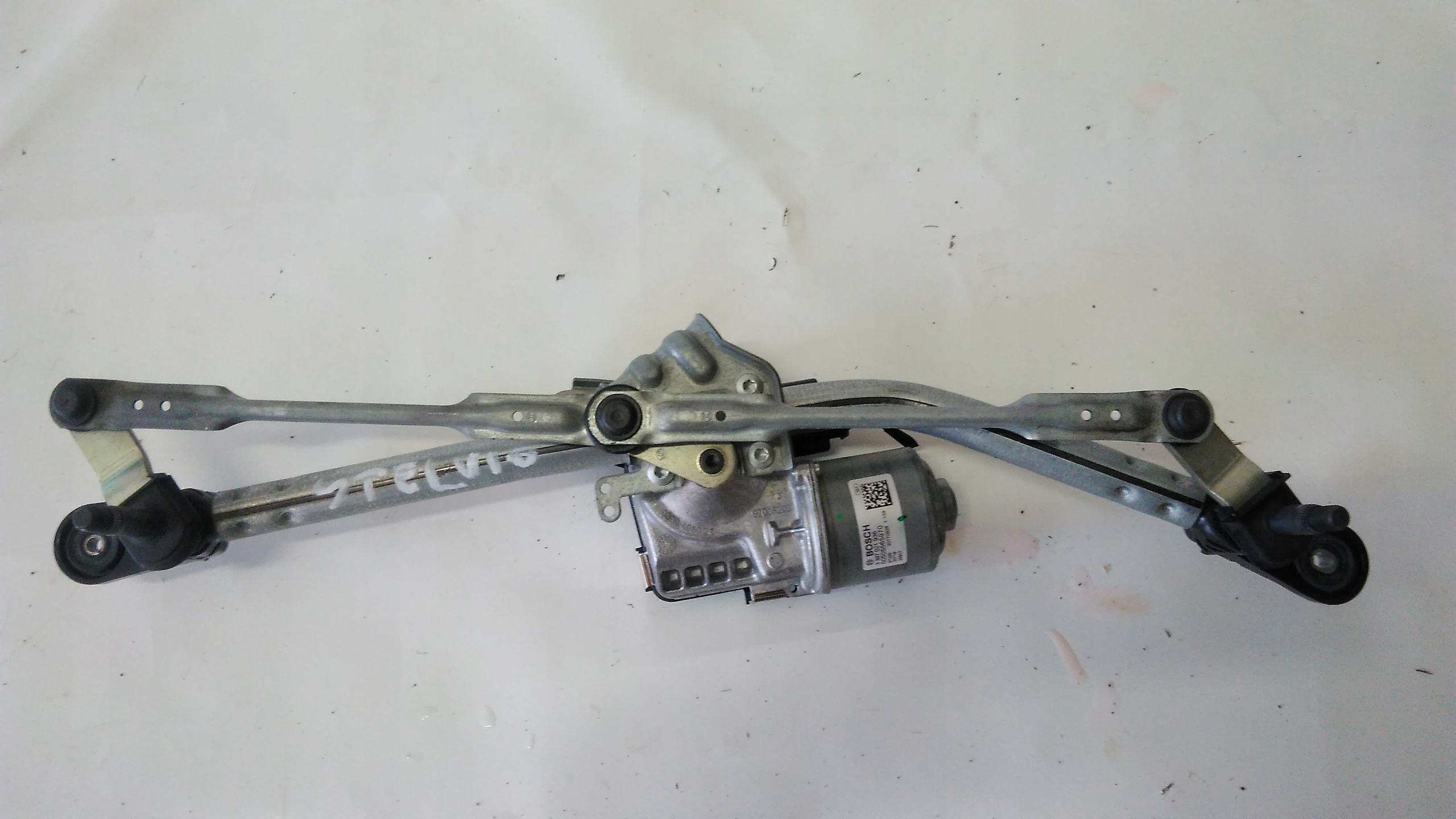 ALFA ROMEO STELVIO MECHANIZM WYCIERACZEK