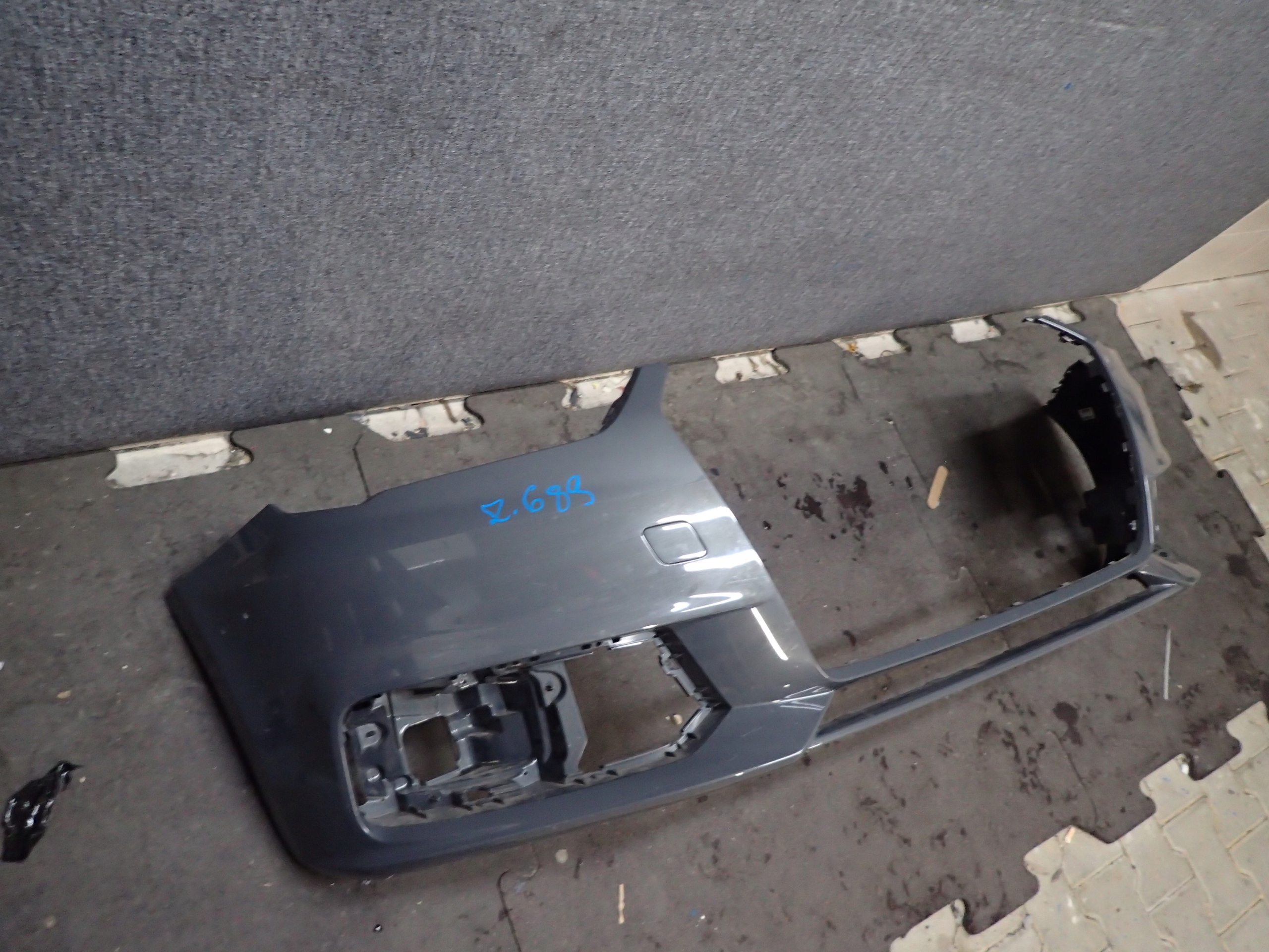 bumper front AUDI A1 LIFT 14