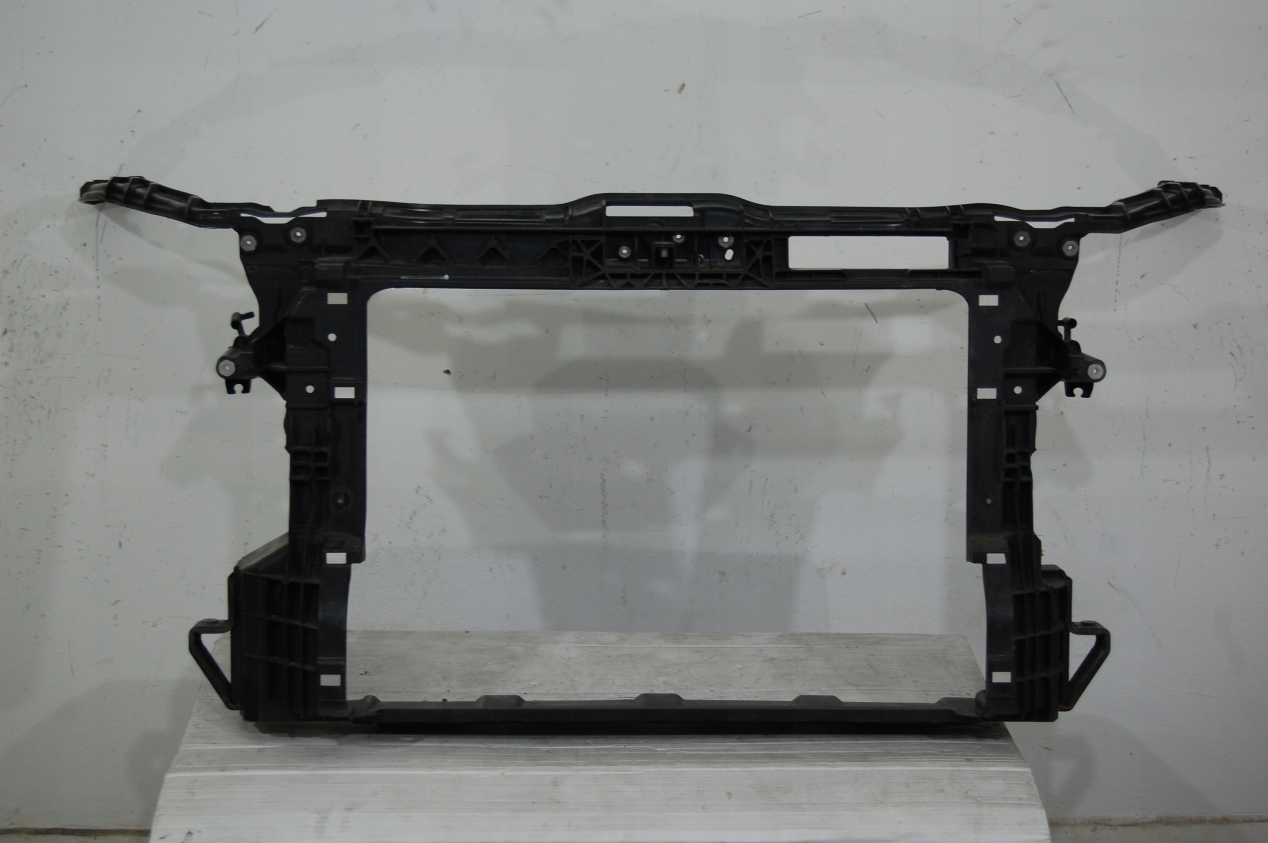 PAS WZMOCNIENIE AUDI A1 8X PRZED LIFTEM 2010-2014