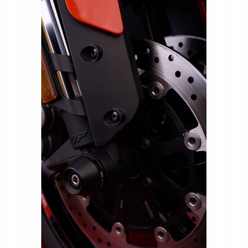 KAWASAKI ZX6R 13 WOMET TECH CRASH PADY OSI PRZOD Manufacturer Womet tech