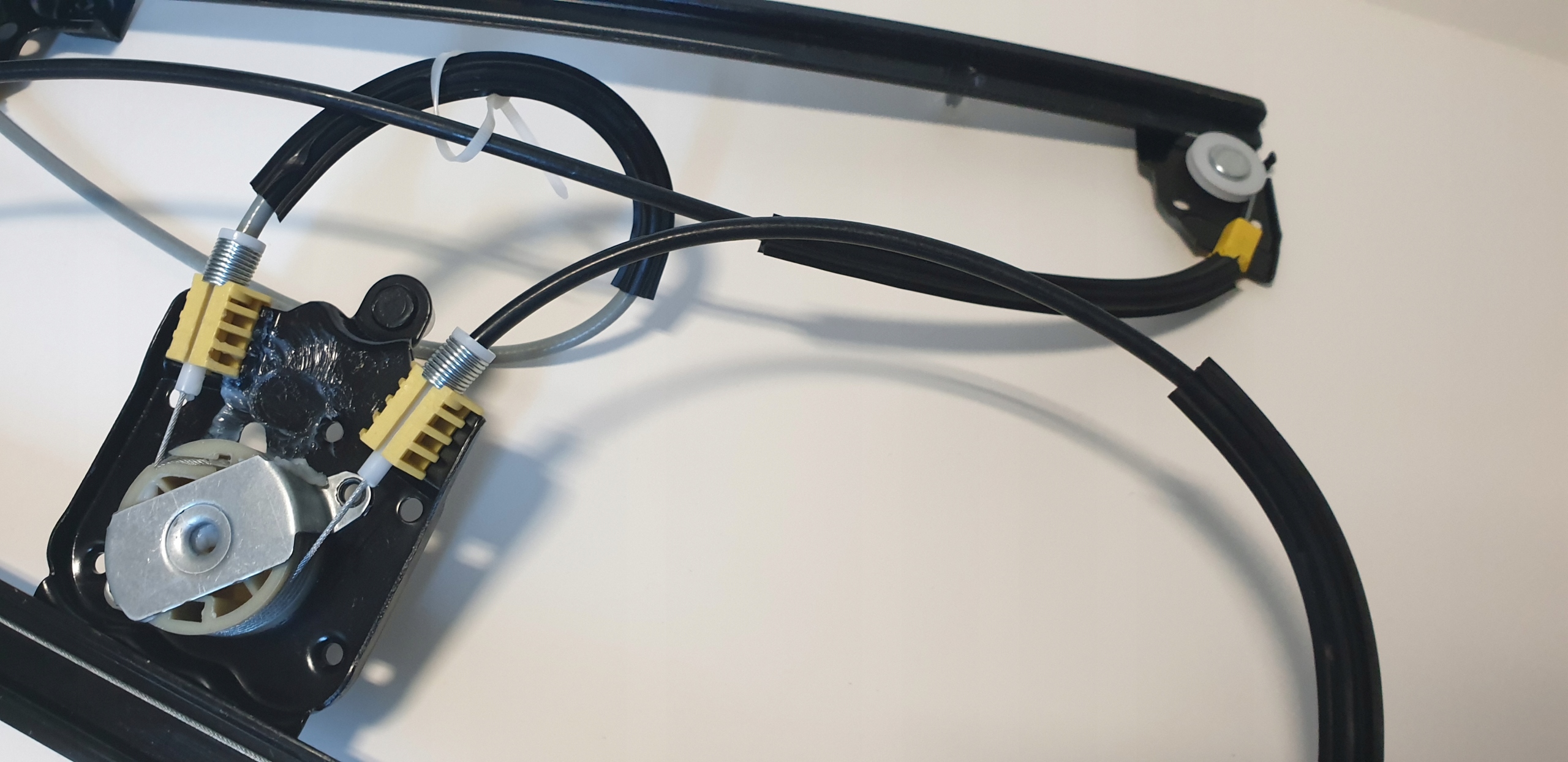 RENAULT LAGUNA II 2 MECHANIZM PODNOSZENIA SZYBY L Typ samochodu Samochody osobowe