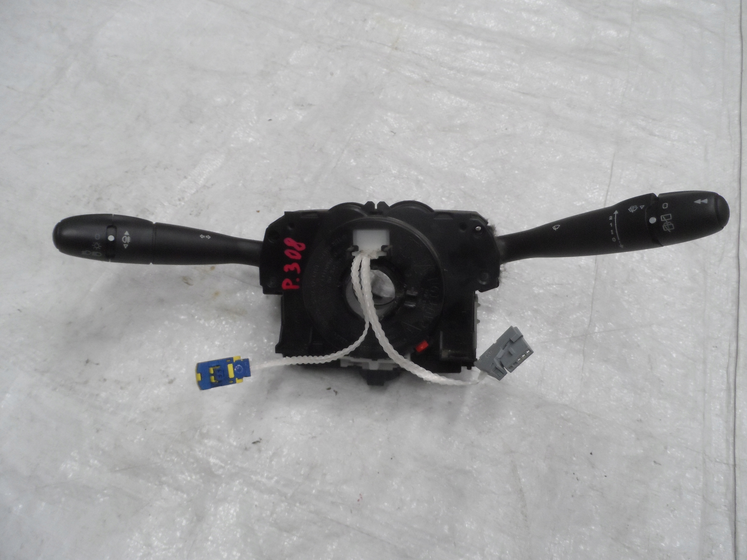 Подрулевой переключатель ситроен берлинго подключение - 91 фото