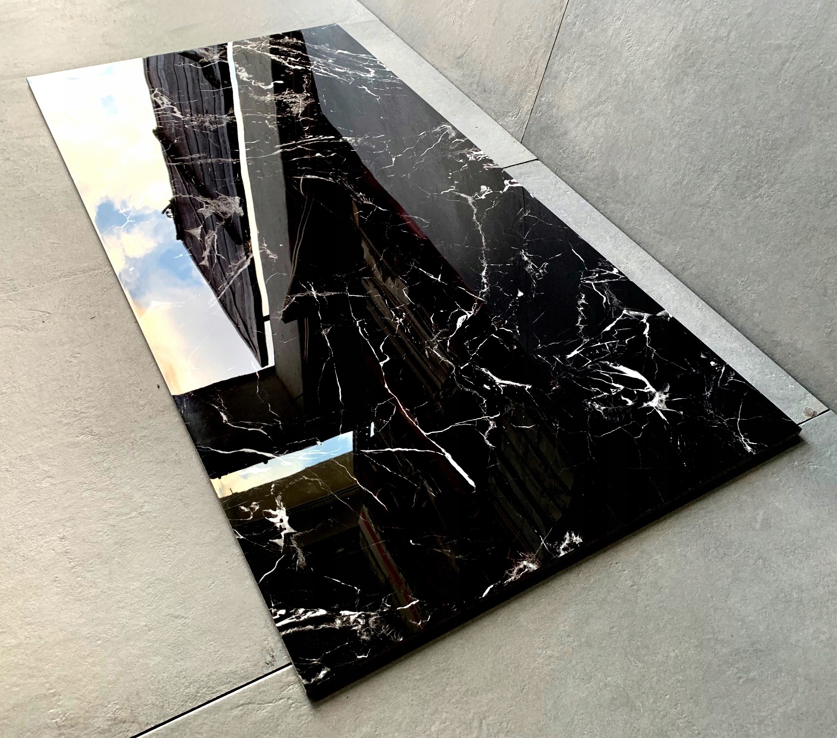 CZARNY MARMUR POLEROWANY 120x60 WYSOKI POŁYSK g.I Liczba m² w opakowaniu 1.44