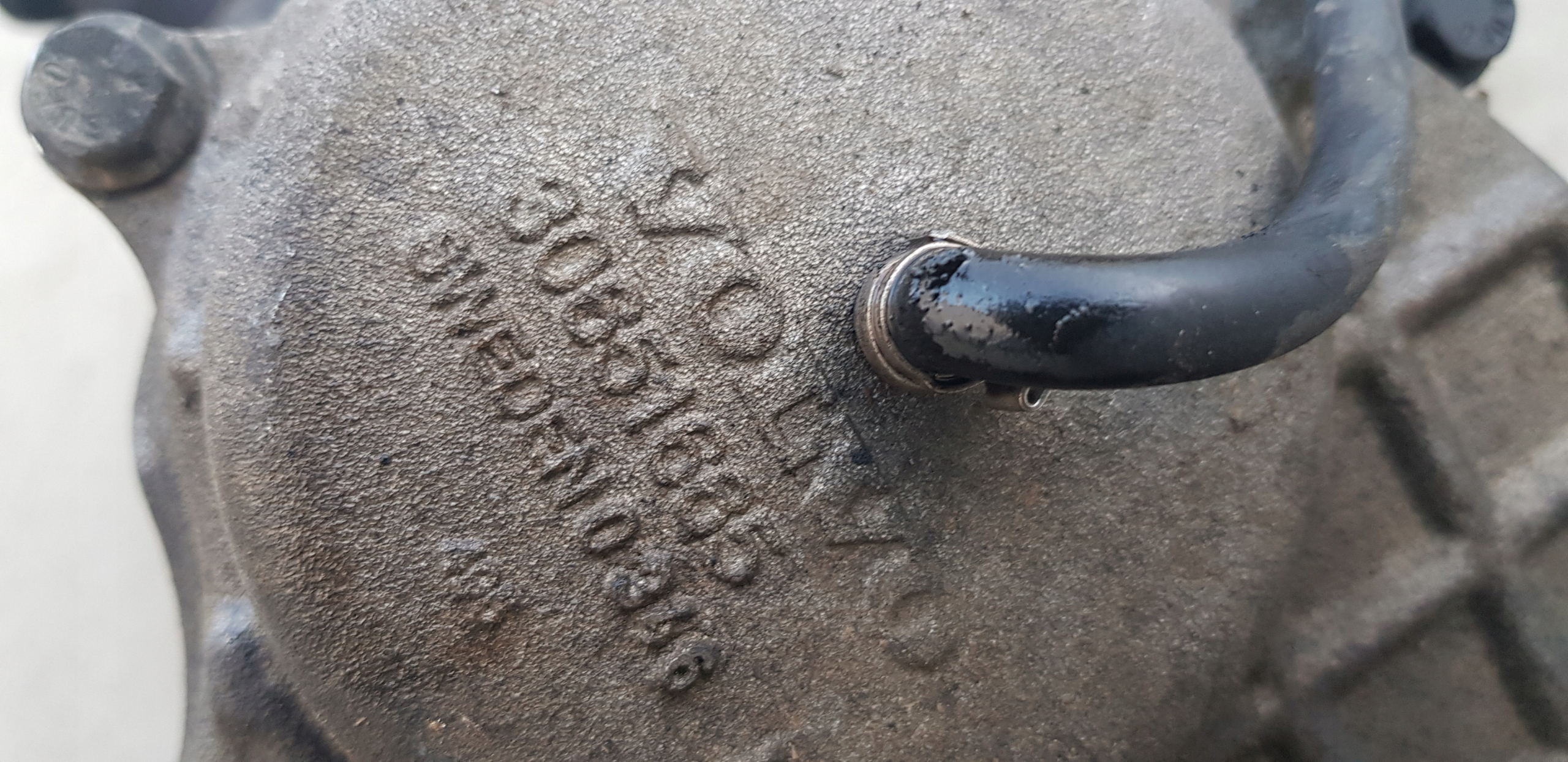 VOLVO XC90 2.9 B PRZEKŁADNIA KĄTOWA 30651667 Producent części Volvo OE