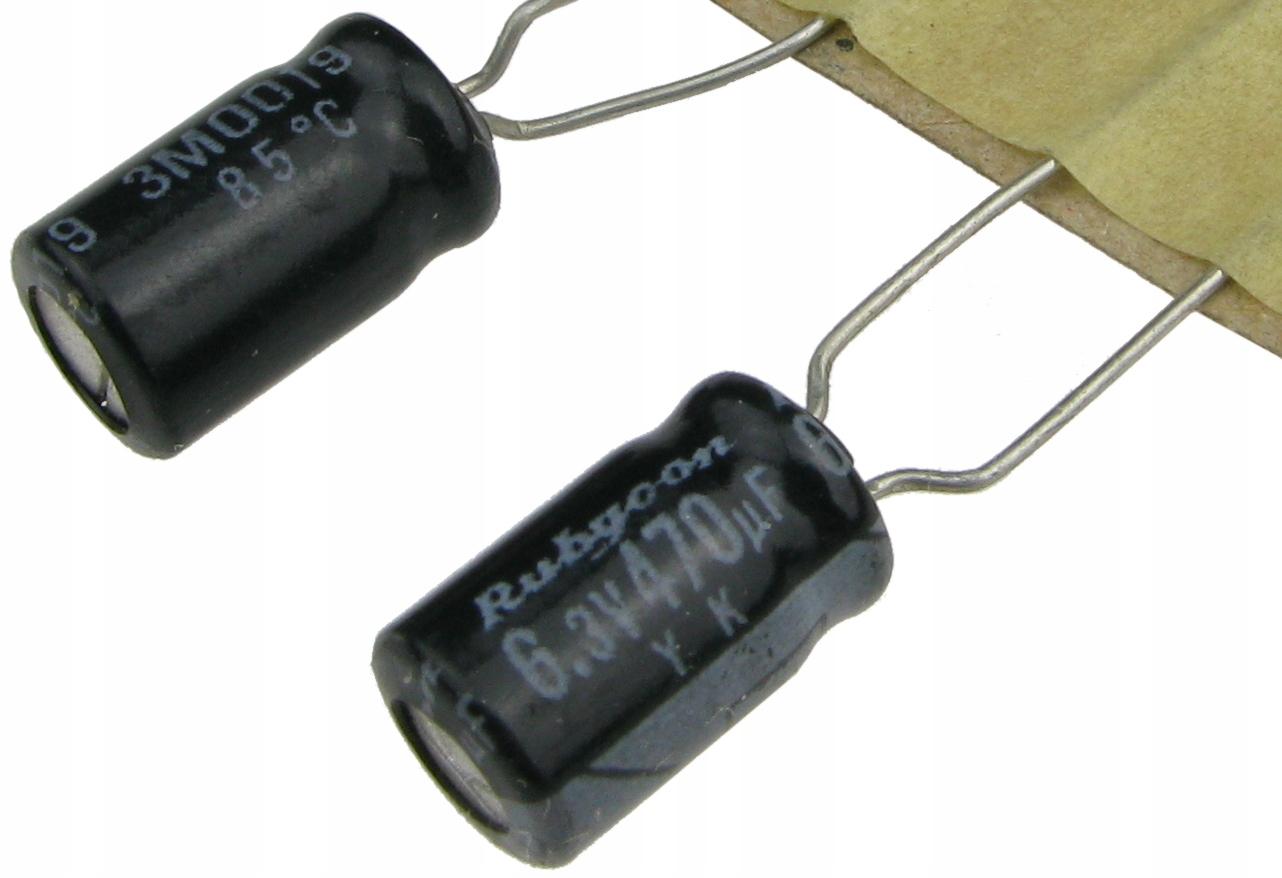 

470uF/6,3V Rubycon Yk (5 szt.) /3716-5