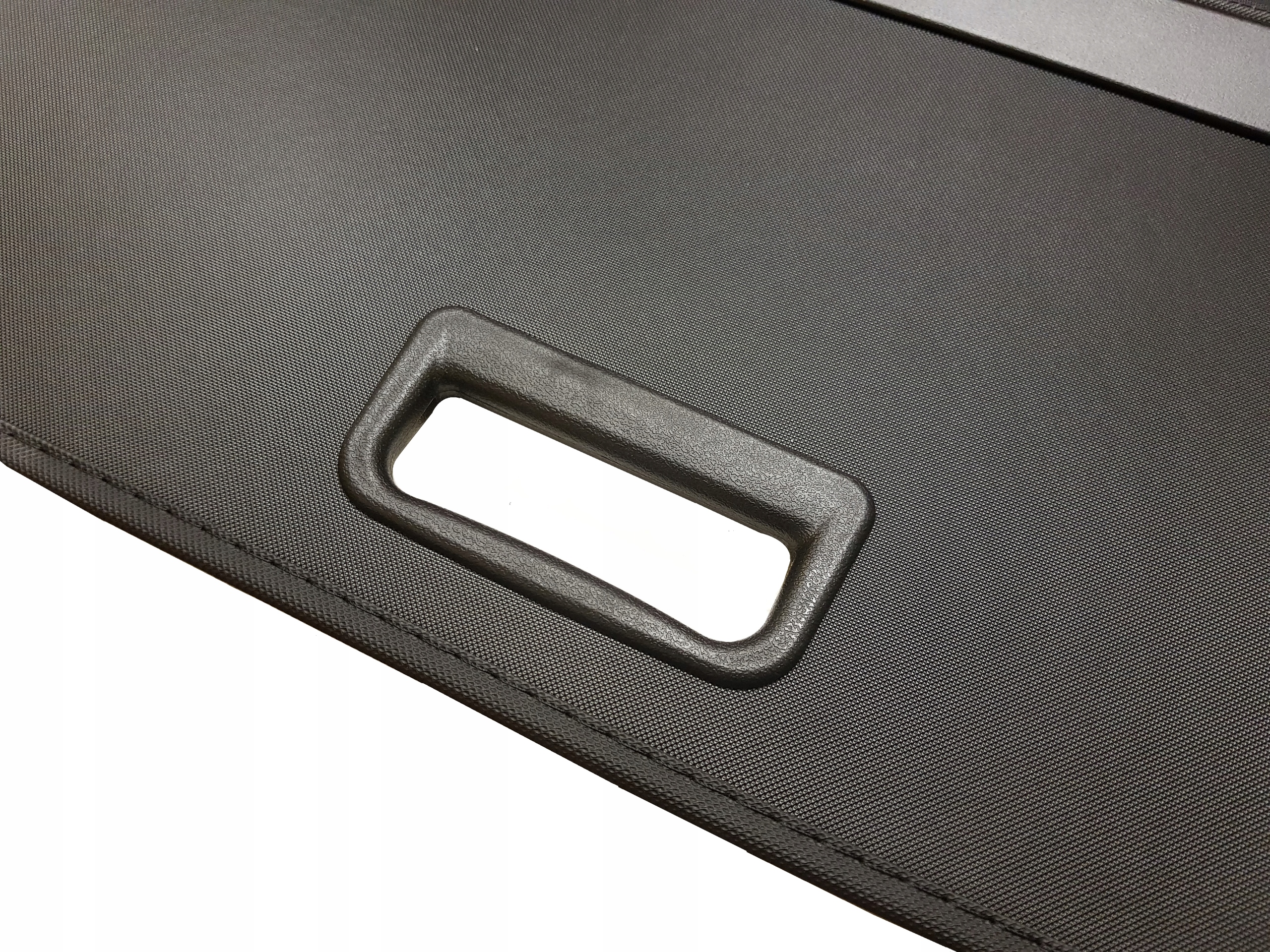 ROLETA BAGAŻNIKA RENAULT KOLEOS I 2007-2015 Typ samochodu Samochody osobowe