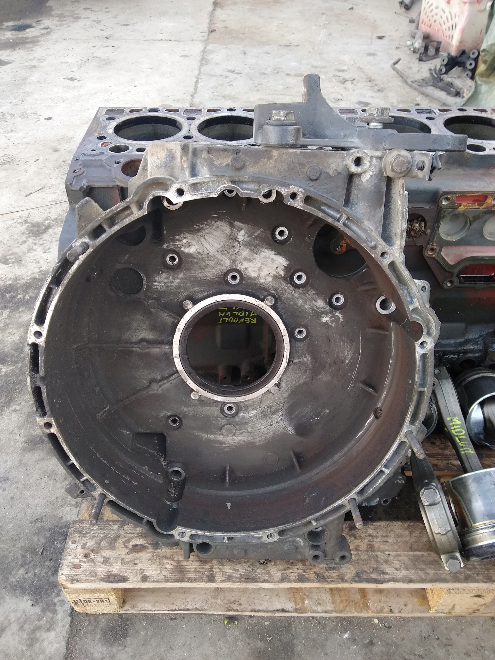 КОРПУС ЗЧЕПЛЕННЯ RENAULT MIDLUM DXI 7 280