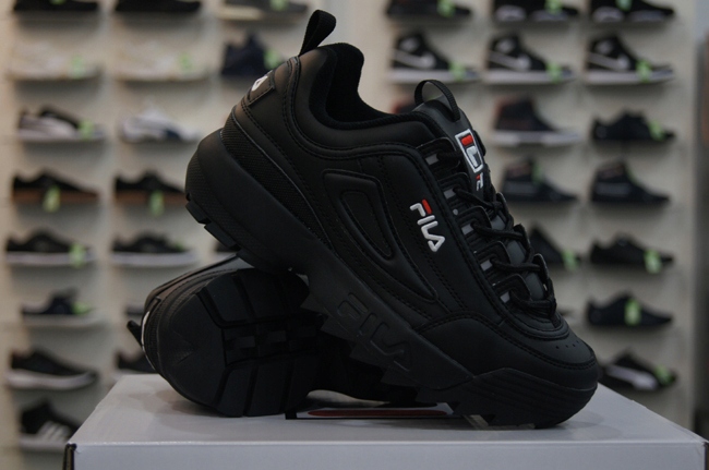 BUTY DAMSKIE FILA DISRUPTOR LOW BLACK 1010302 R 36 Wysokość niskie