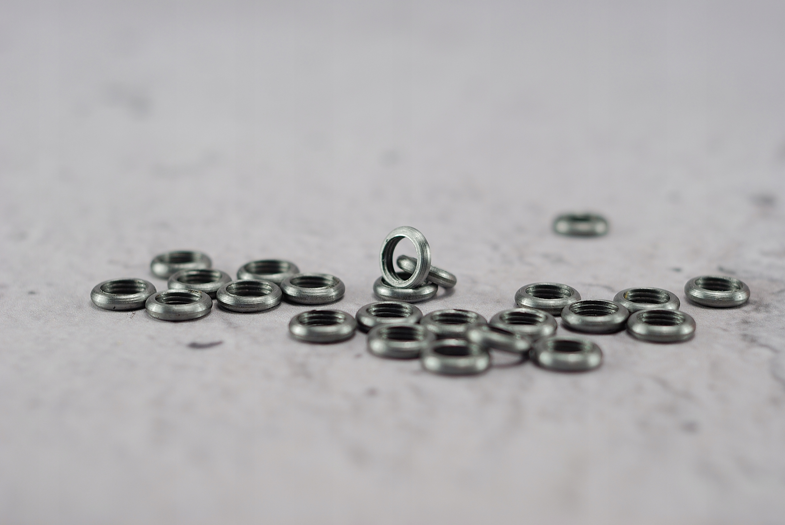 nakrętka gładka dekoracyjna M10 loft lampa edison Marka Apmal