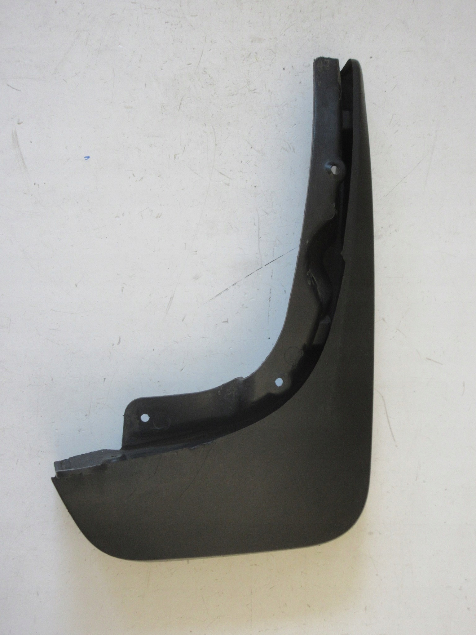 AUDI Q5 chlapacz tył prawy chlapacze 8R0075101A