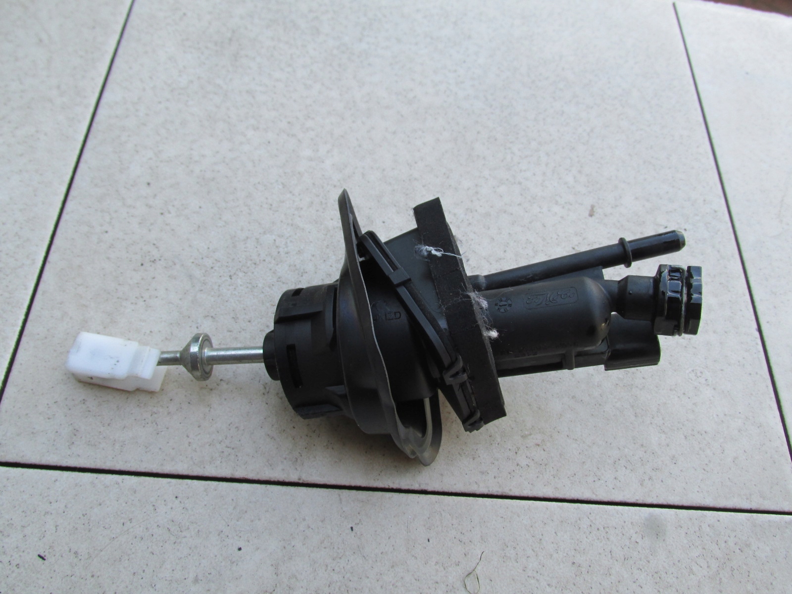 BV61-7A542-BB - НАСОС СЦЕПЛЕНИЯ СТАРТ СТОП KUGA MK2 2,0 TDCI 2015