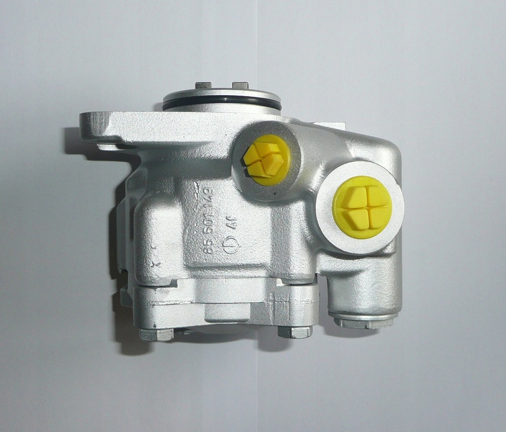 504225167 - НАСОС WPSOMAGANIA IVECO DAILY III IV 3.0 HPI 697