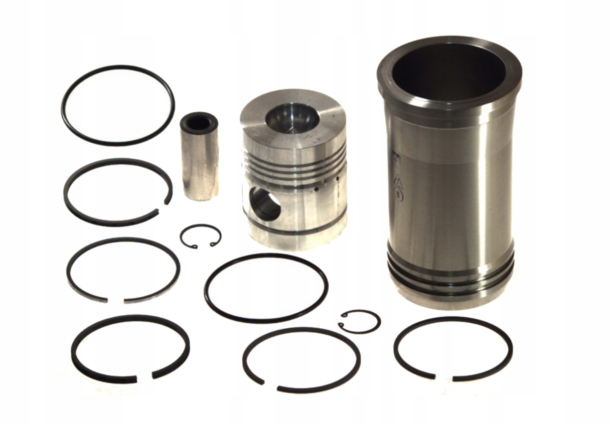 Tłok + Tuleja + Pierścienie Ursus C360 C-360 nowe