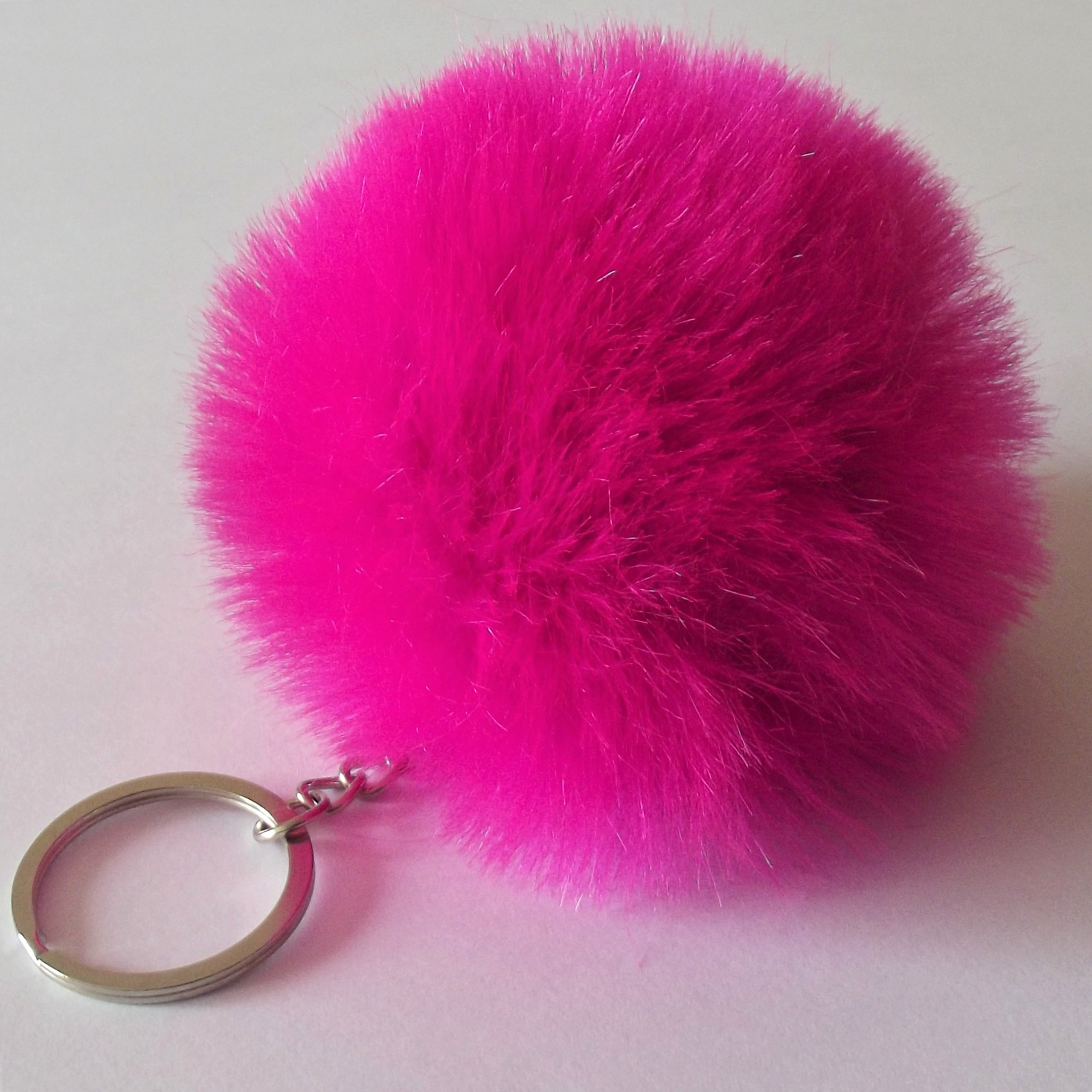 

Pompon Brelok Futro Keychain Zawieszka Do Kluczy