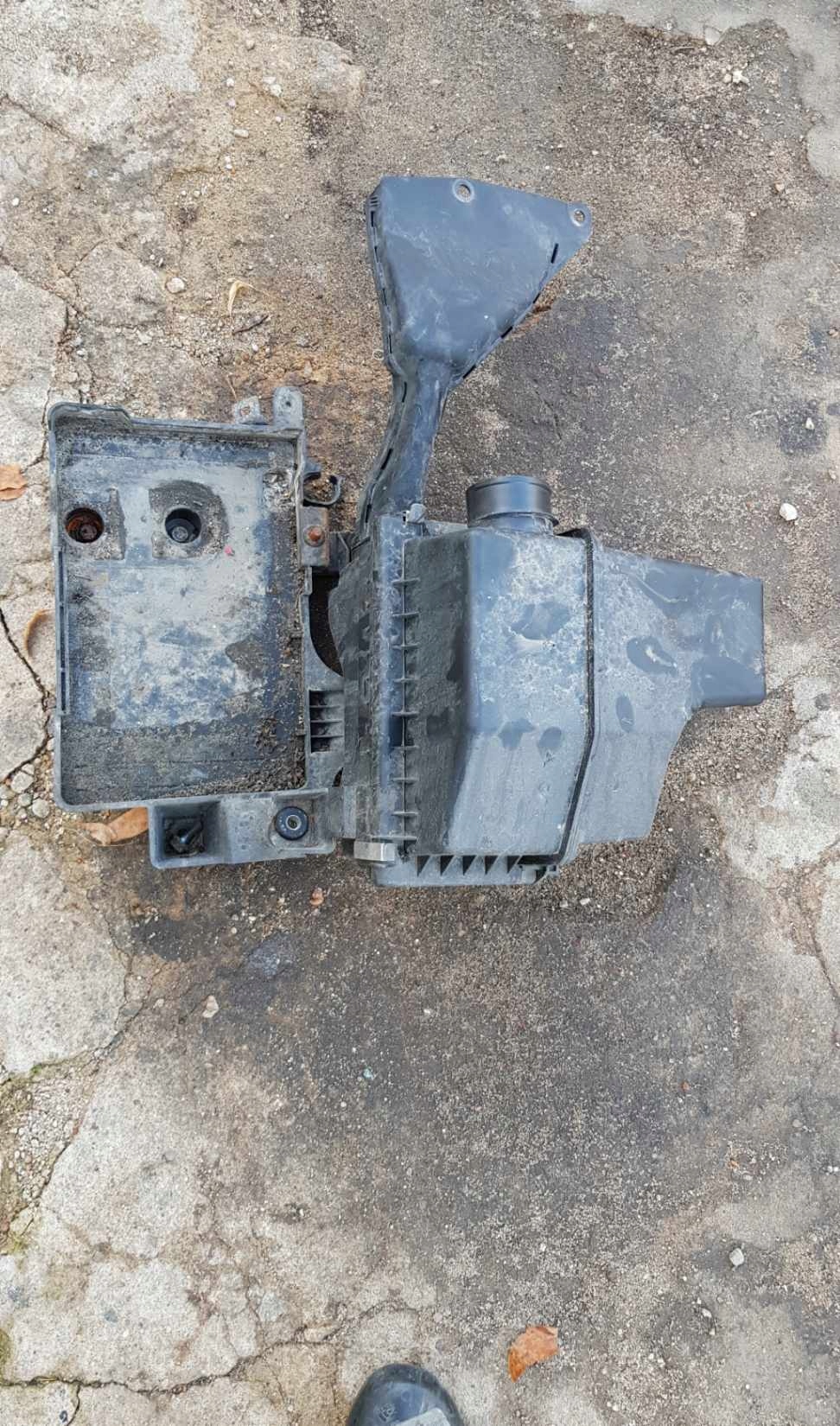 MITSUBISHI COLT КОРПУС ПОВІТРЯНОГО ФІЛЬТРА