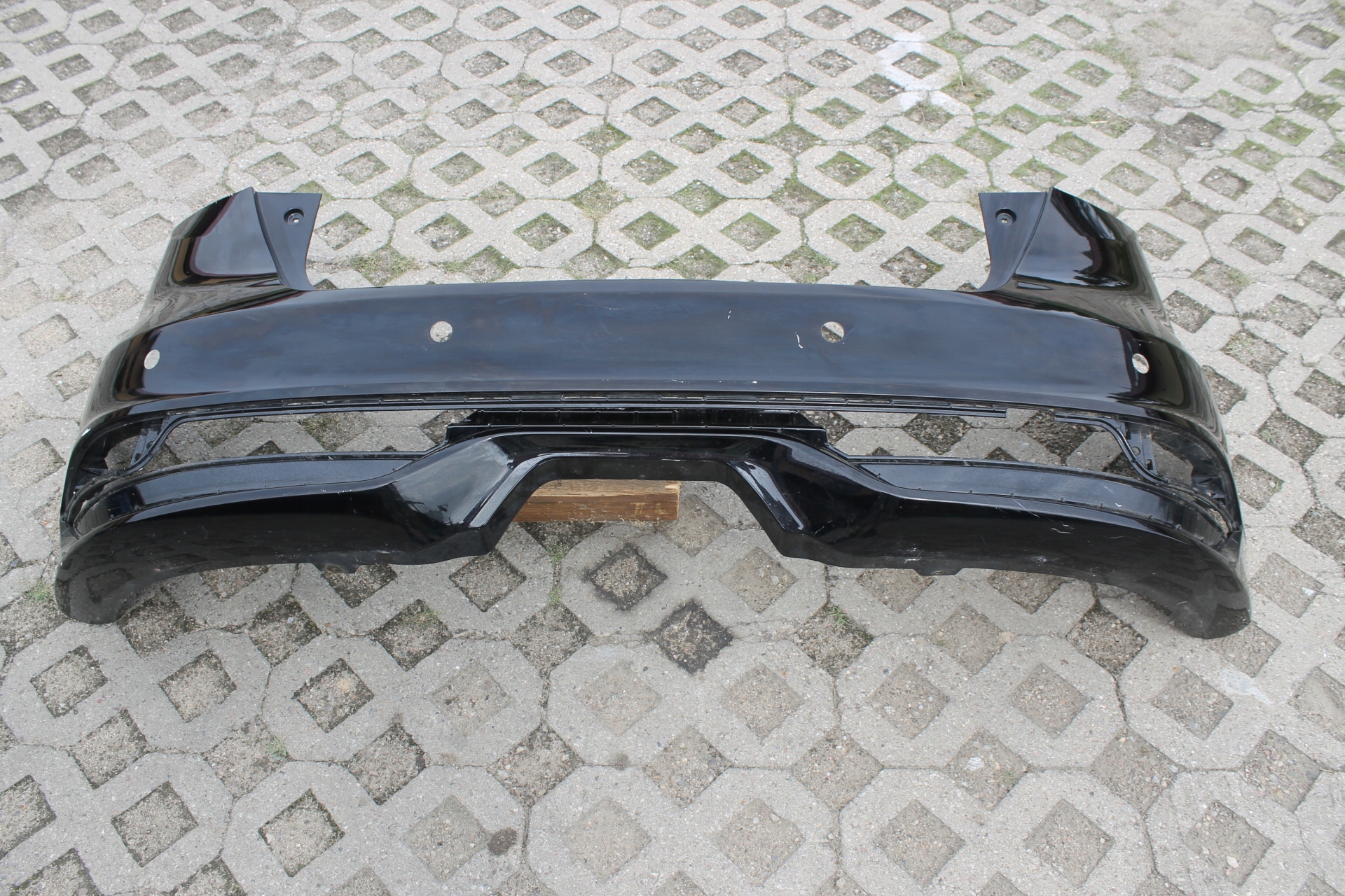 FORD FOCUS MK3 ST ZDERZAK TYLNY TYŁ