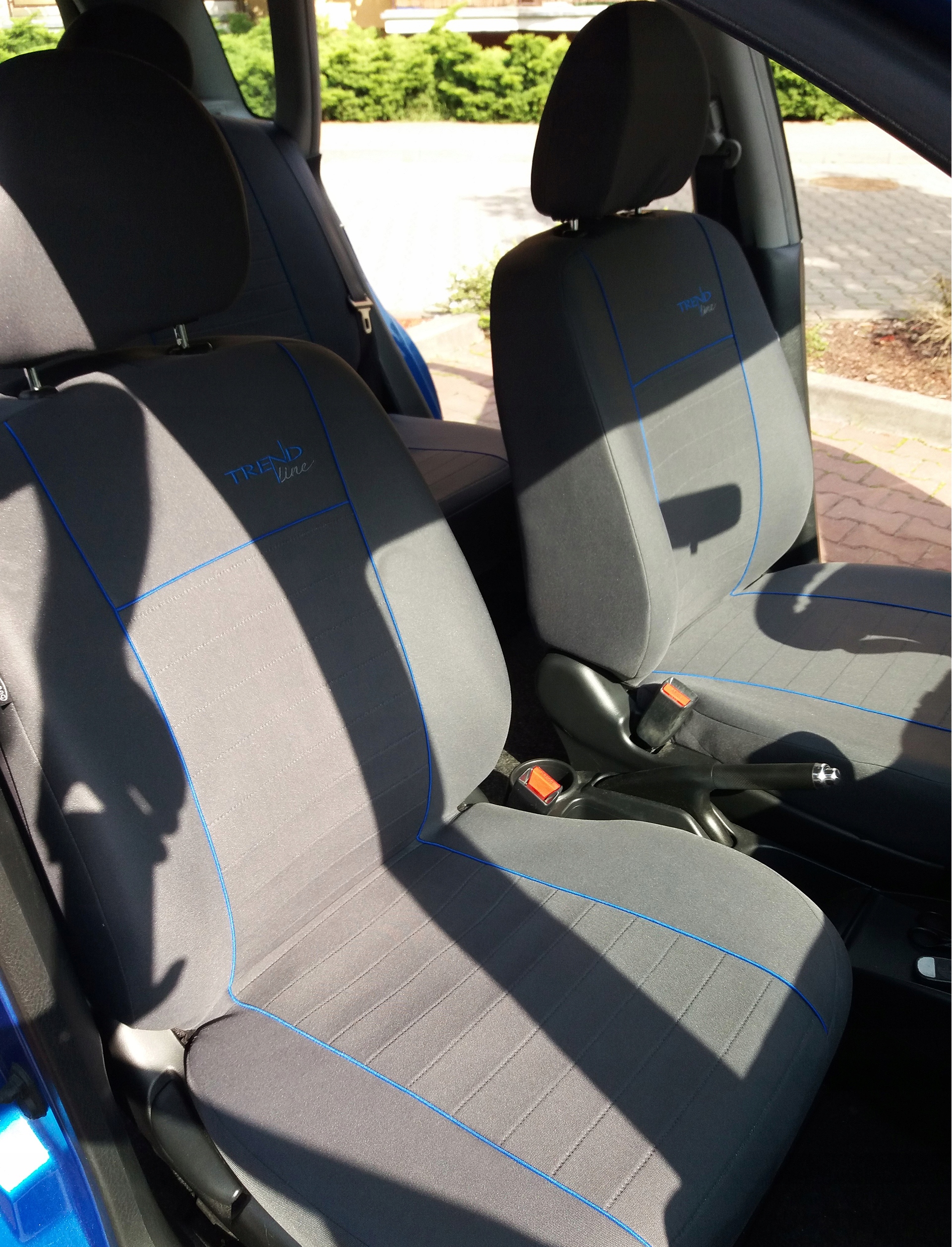 POKROWCE MIAROWE NA FOTELE FORD TRANSIT CONNECT 2 Producent Pok-ter