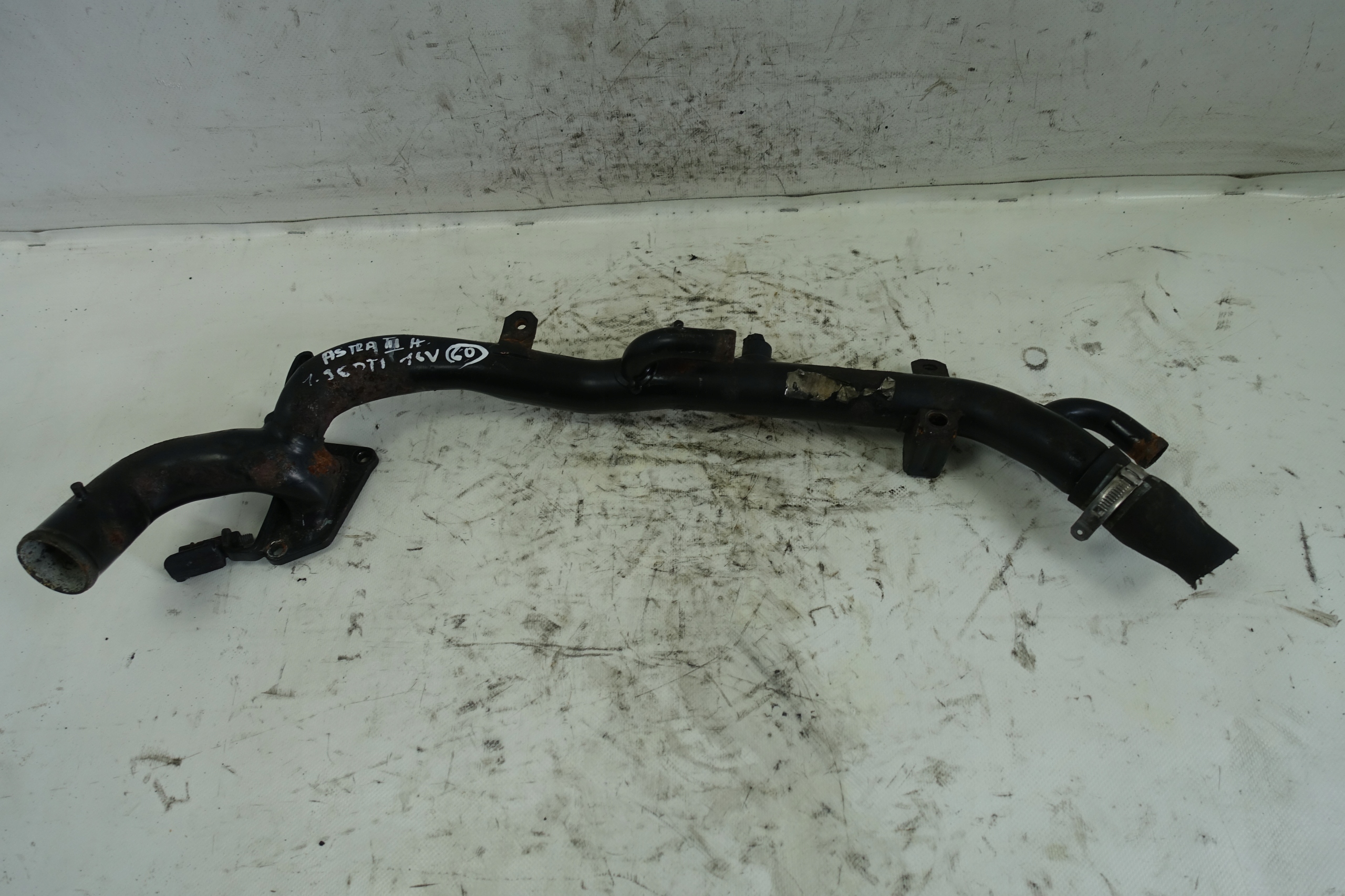 Astra III H 1.9 CDTI 16V водна шина