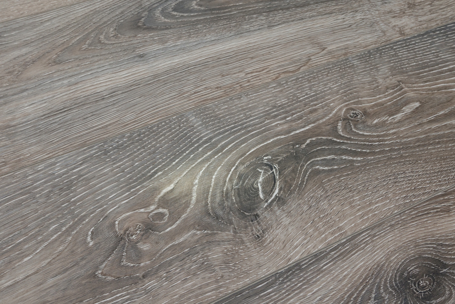 !!! PROMOCJA !!! PANELE PODŁOGOWE KRONOTEX MAMMUT PLUS AC5 10MM V4 Jednostka sprzedaży m2